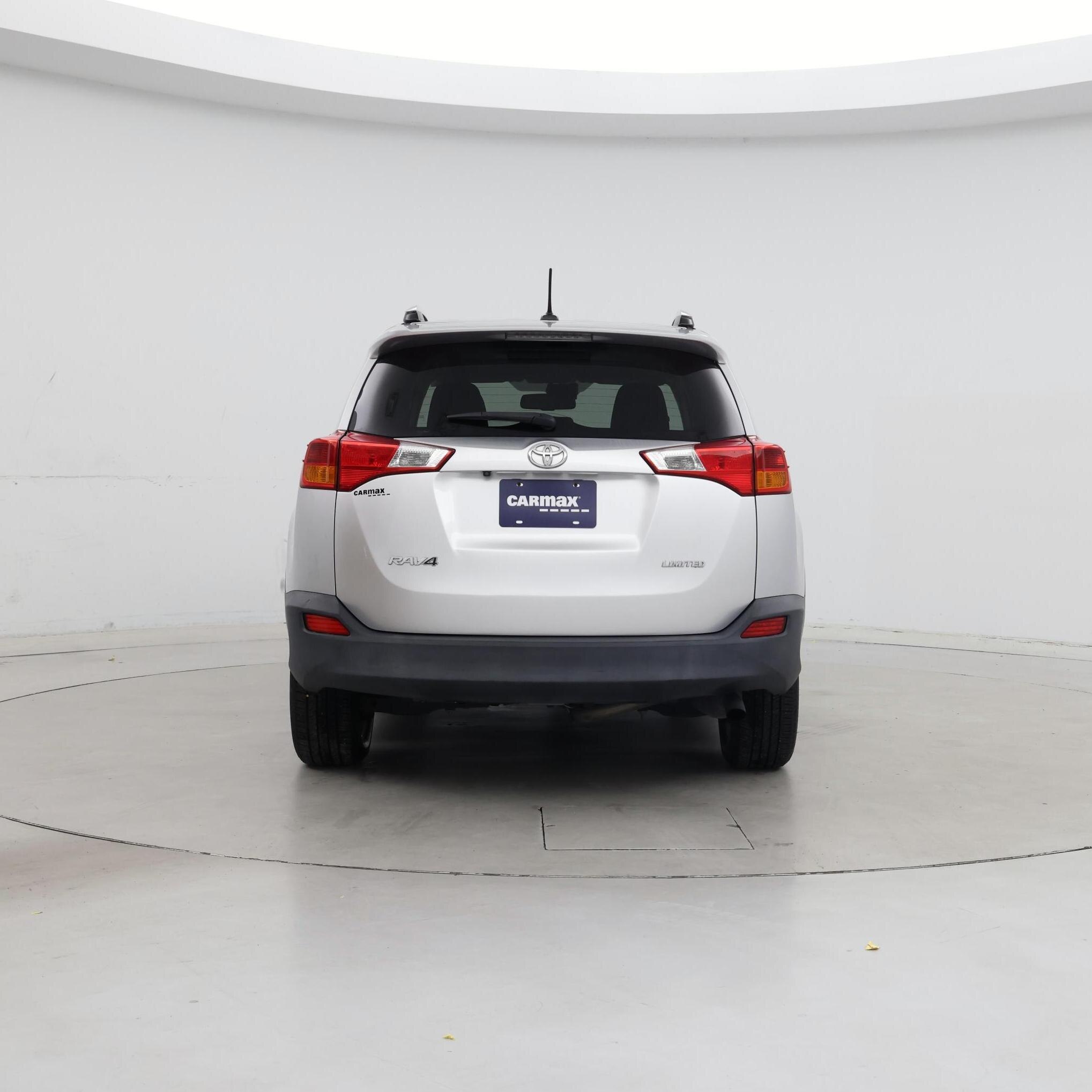 Thumbnail: 2015 Toyota RAV4 - 6