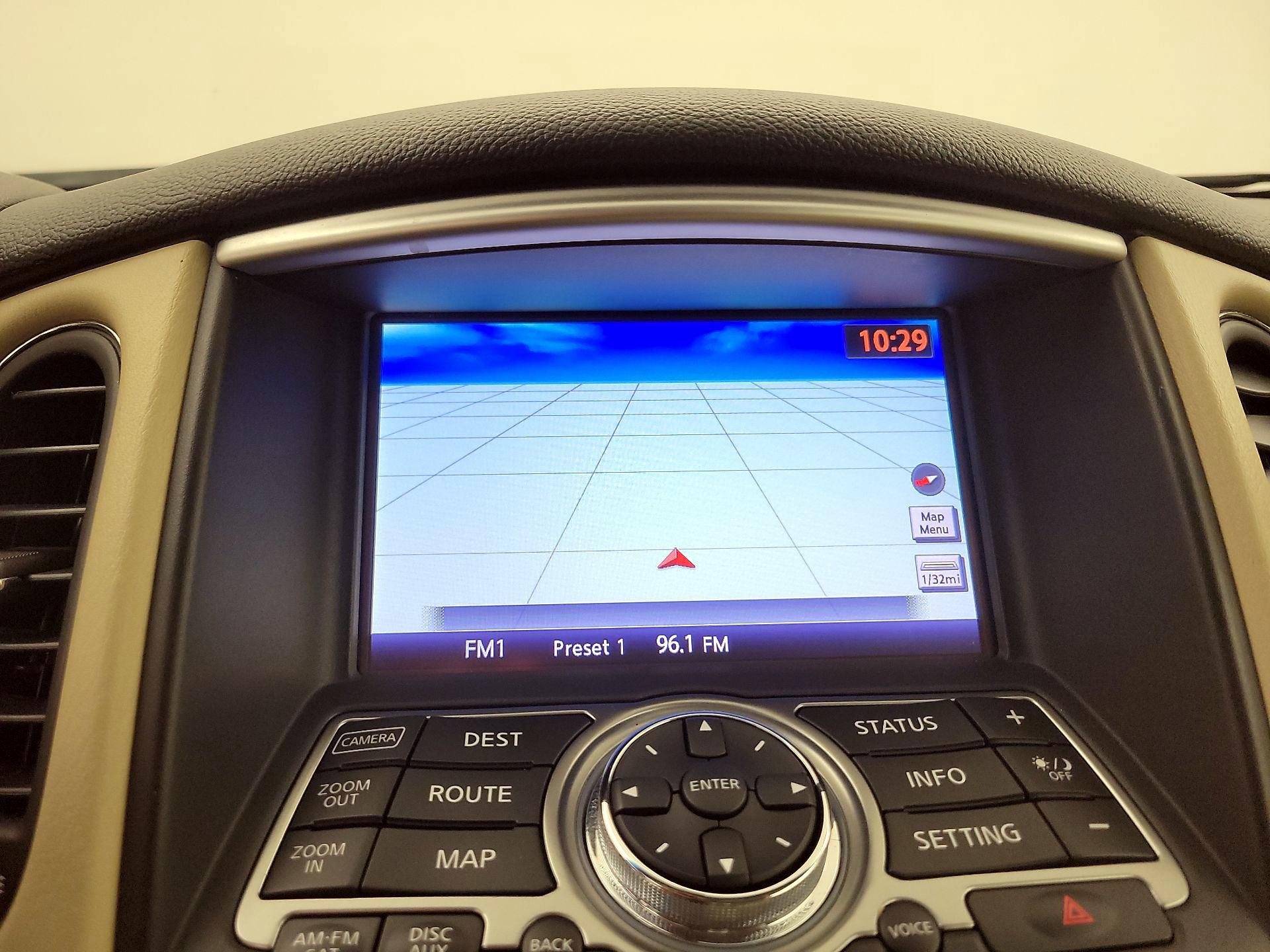 Thumbnail: 2016 INFINITI QX50 - 14