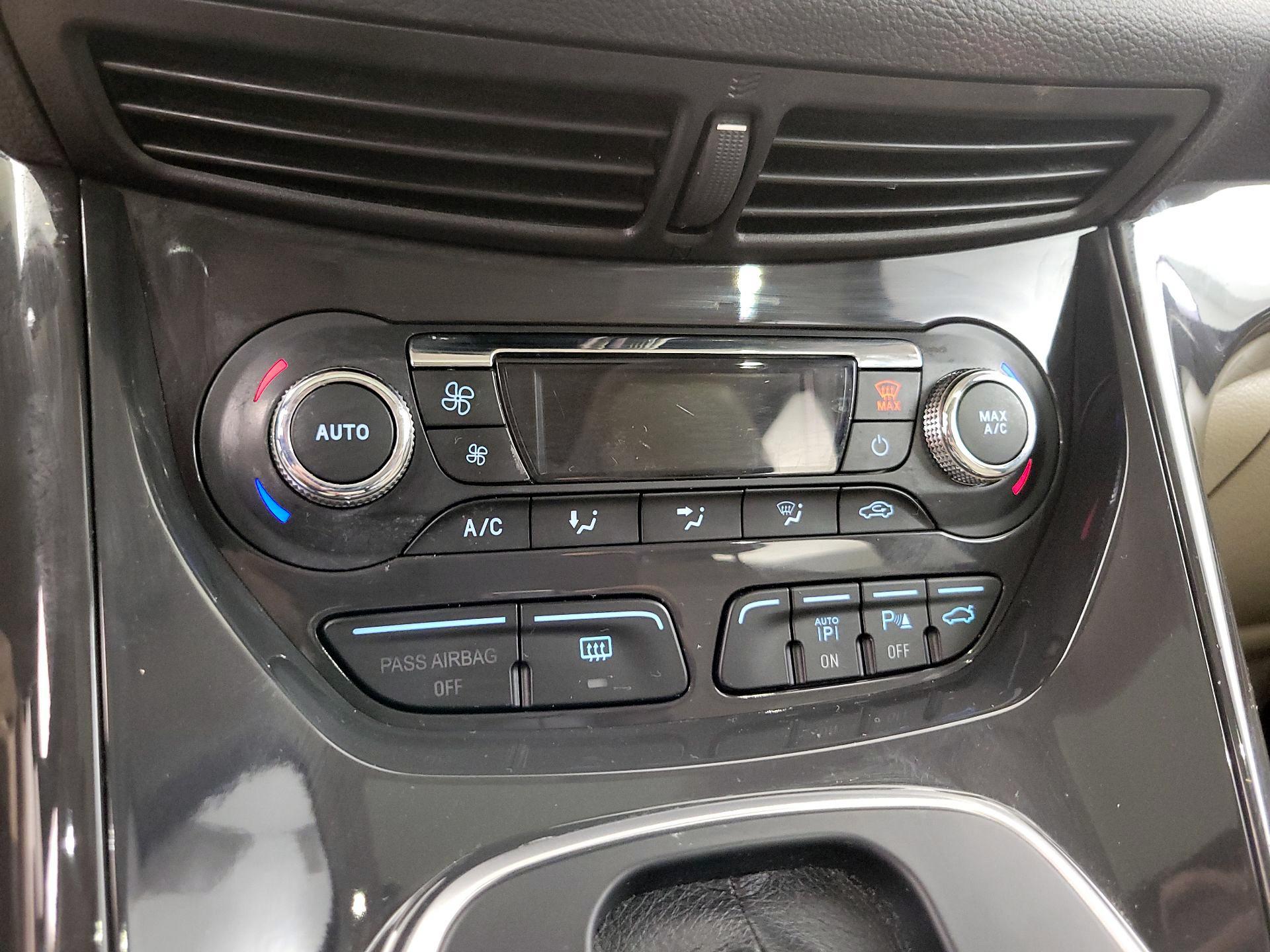 Thumbnail: 2014 Ford Escape - 16