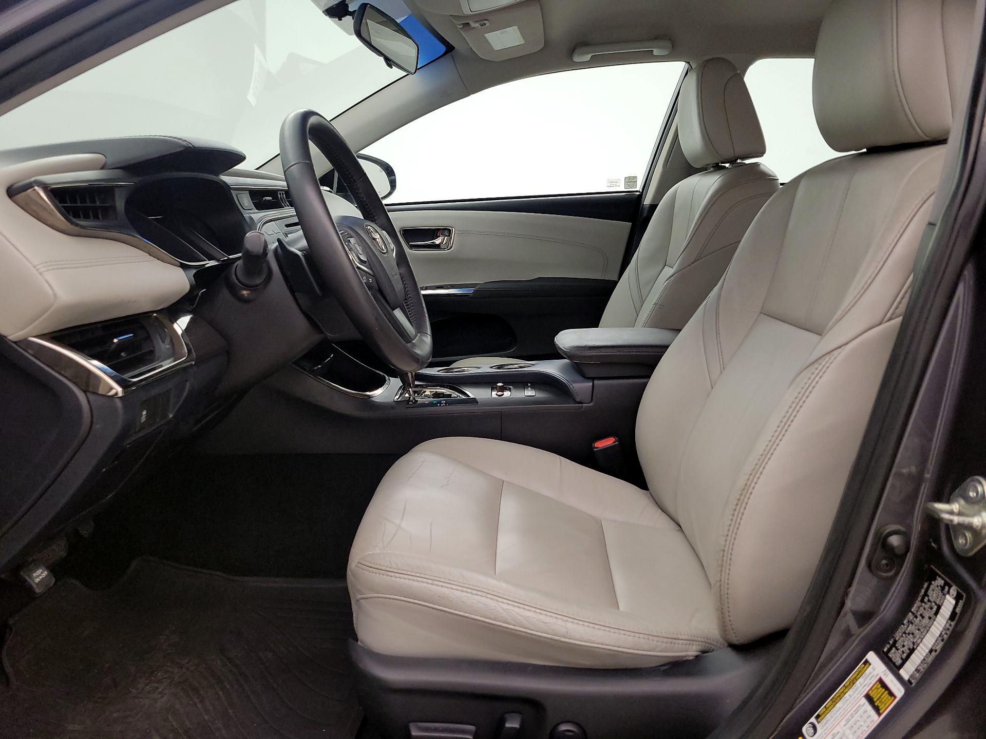 Thumbnail: 2015 Toyota Avalon - 11