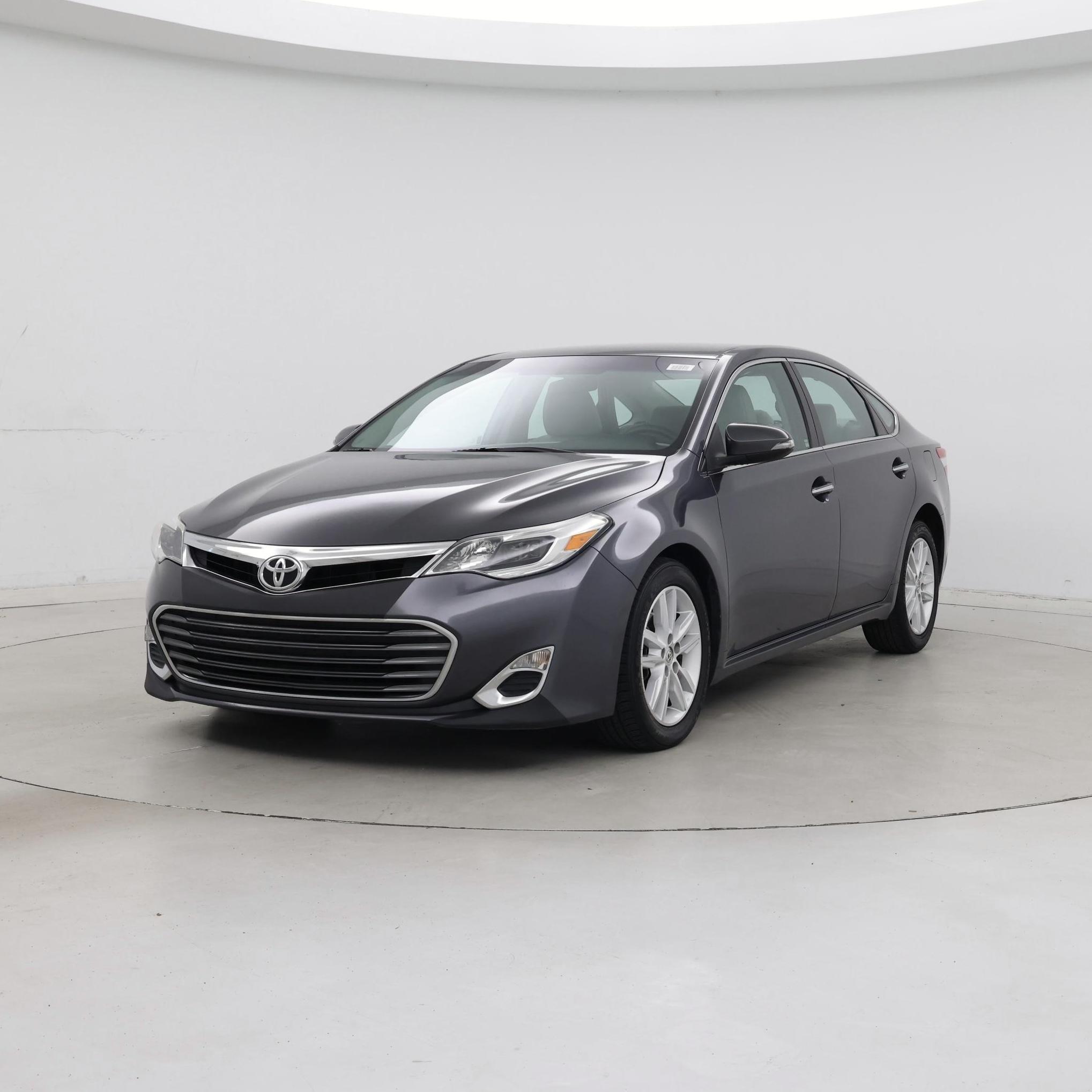 Thumbnail: 2015 Toyota Avalon - 4