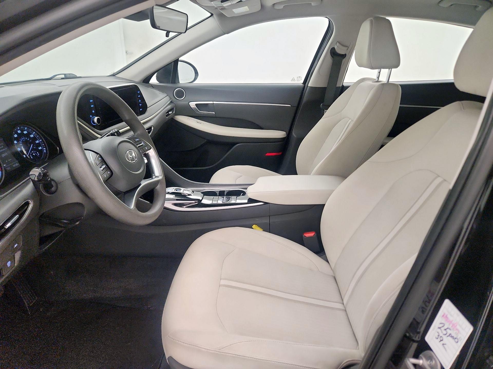 Thumbnail: 2023 Hyundai Sonata - 11