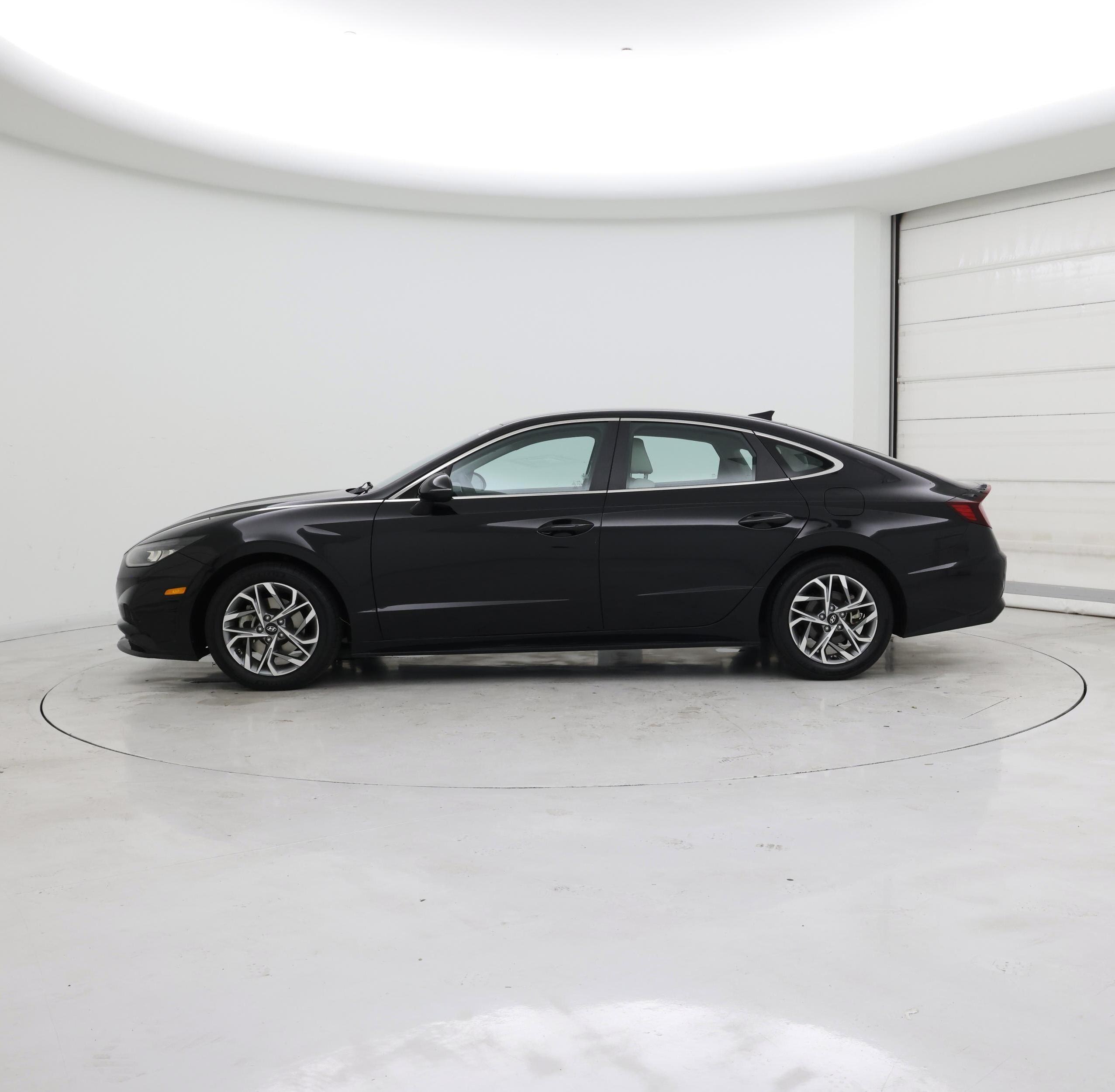 Thumbnail: 2023 Hyundai Sonata - 3