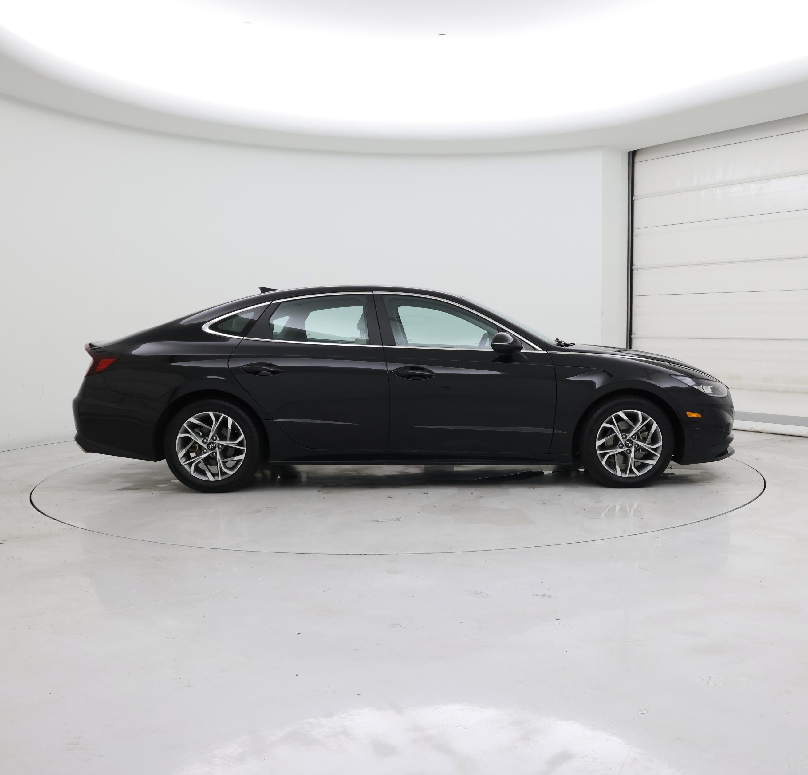 Thumbnail: 2023 Hyundai Sonata - 7