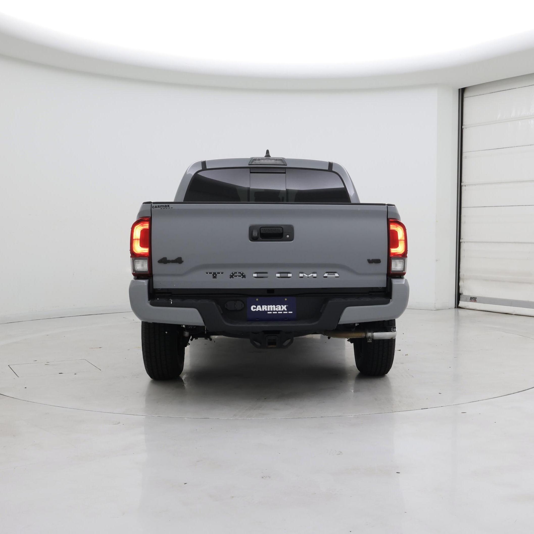 Thumbnail: 2020 Toyota Tacoma - 6
