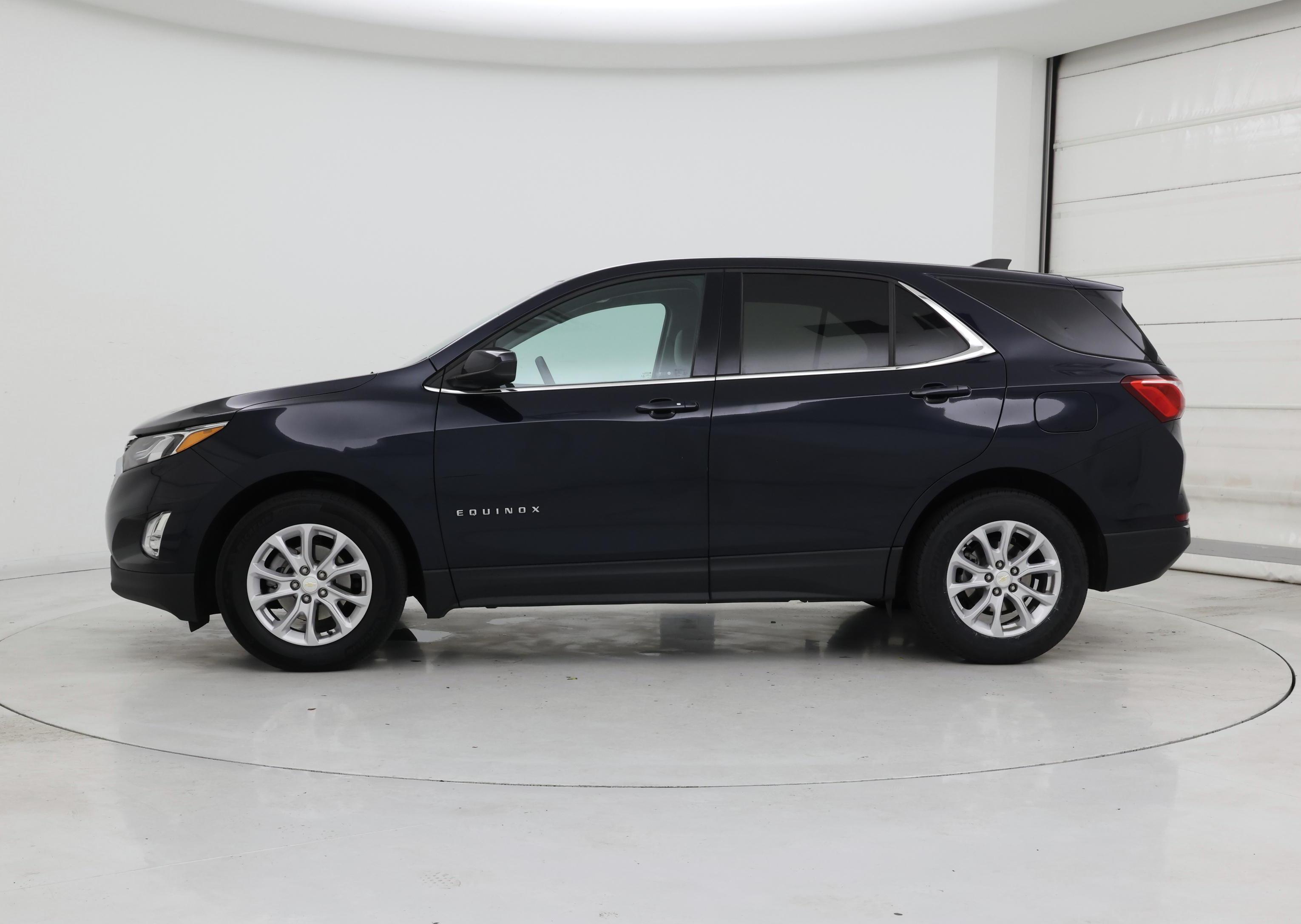 Thumbnail: 2020 Chevrolet Equinox - 3