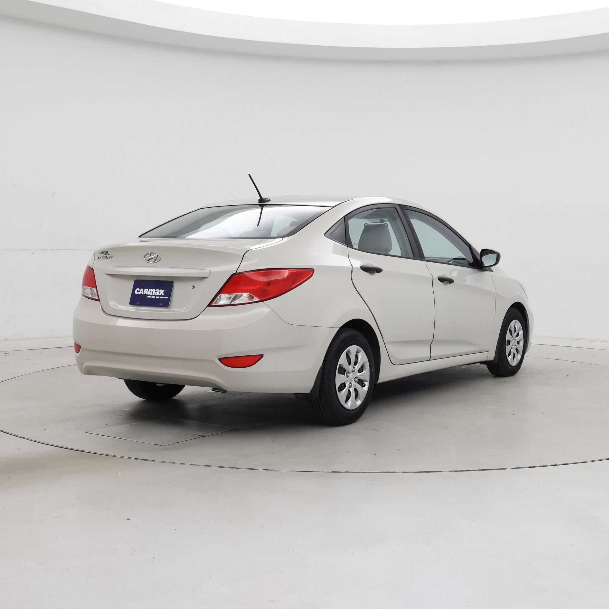 Thumbnail: 2016 Hyundai Accent - 8