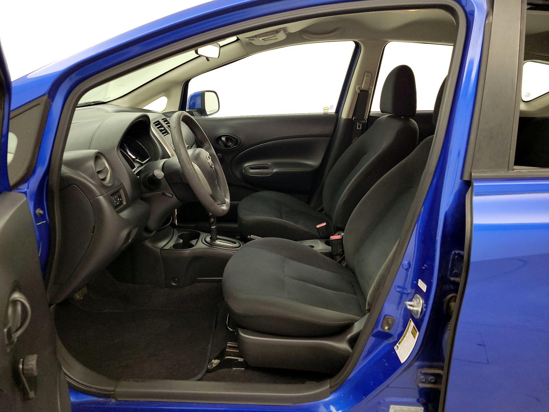 Thumbnail: 2014 Nissan Versa Note - 11
