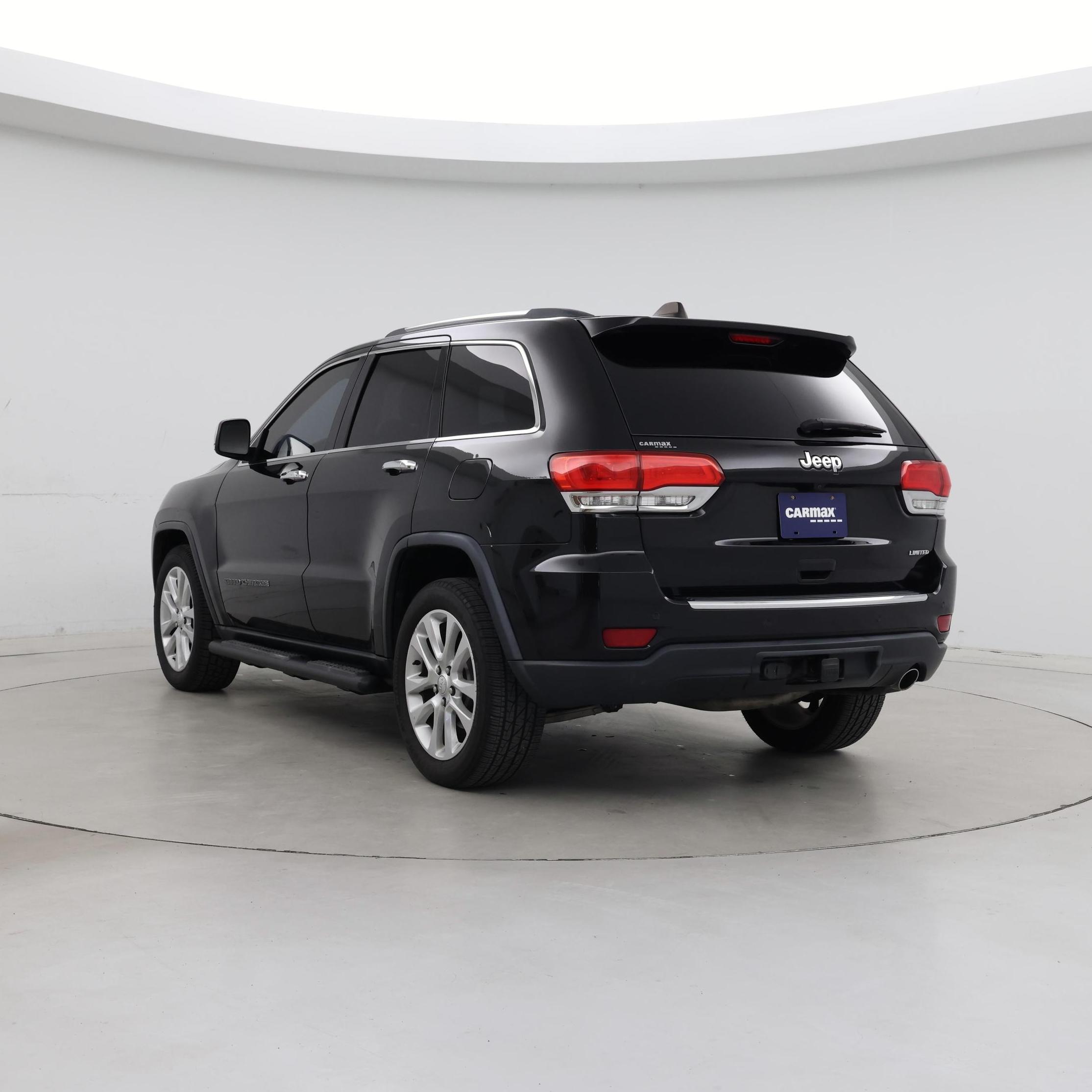 Thumbnail: 2017 Jeep Grand Cherokee - 2