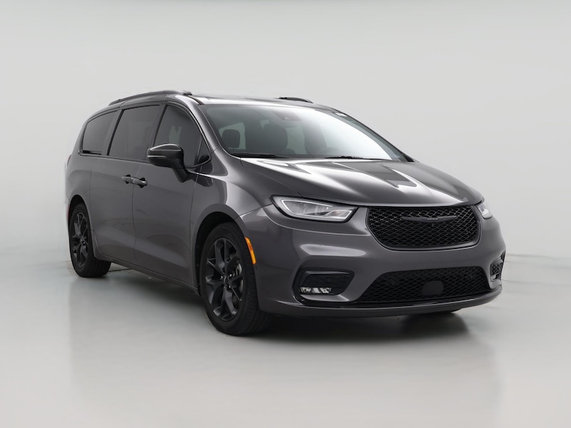 2023 Chrysler Pacifica Touring L -
                  Jacksonville, FL