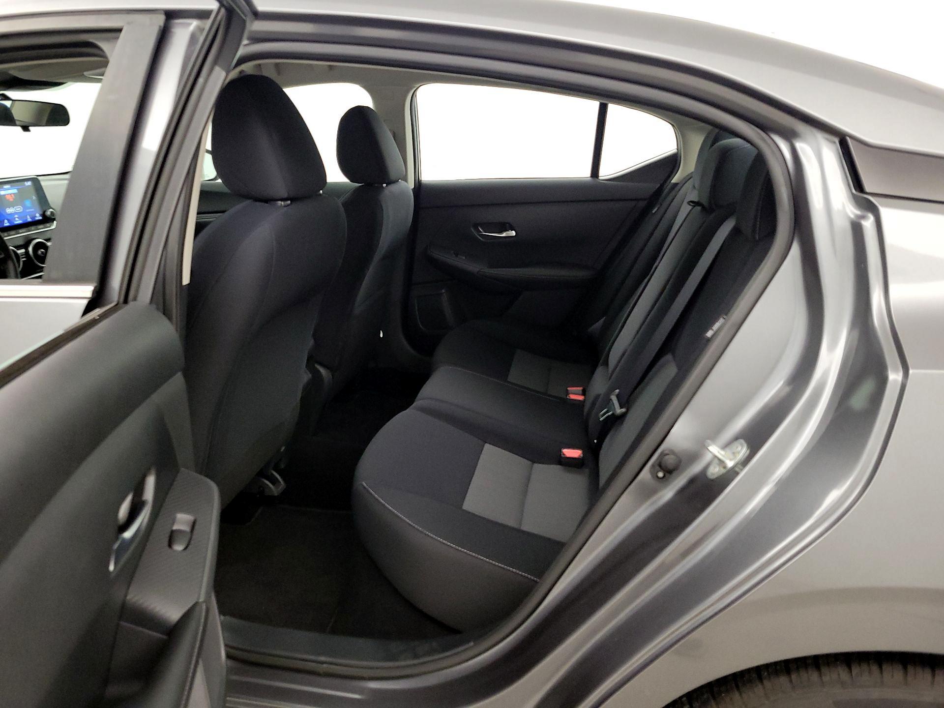 Thumbnail: 2021 Nissan Sentra - 19