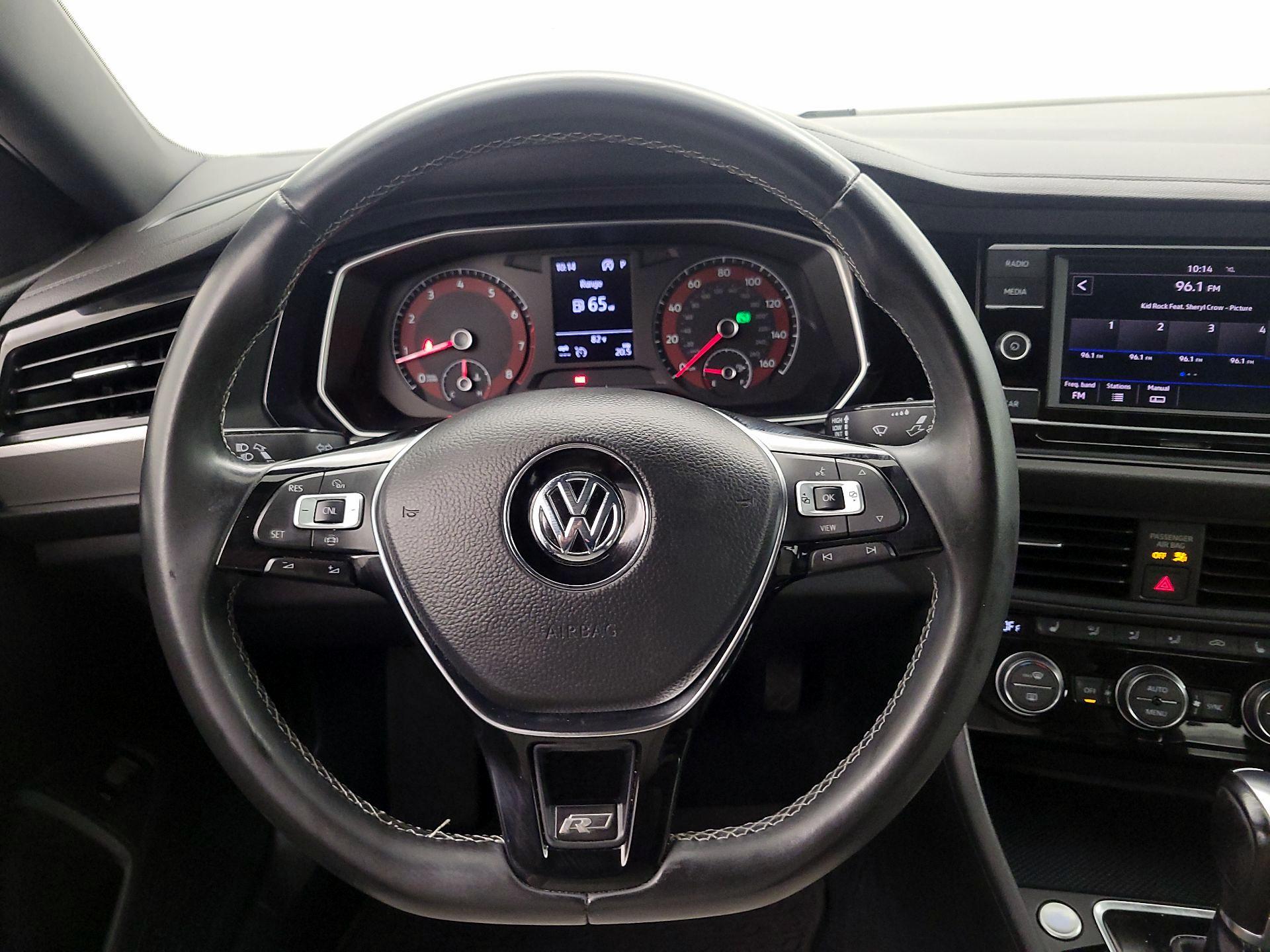 Thumbnail: 2019 Volkswagen Jetta - 10