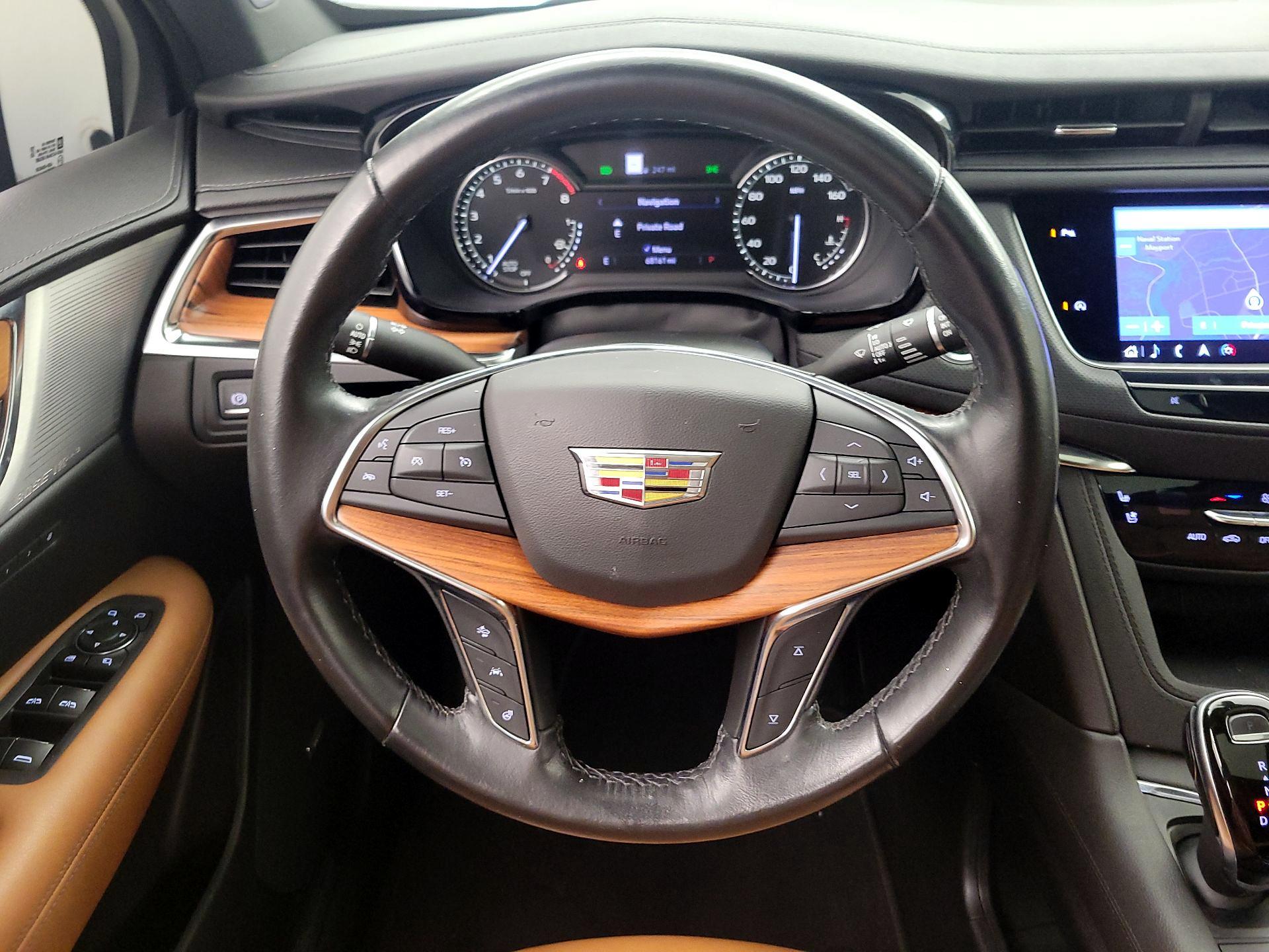 Thumbnail: 2020 Cadillac XT5 - 10