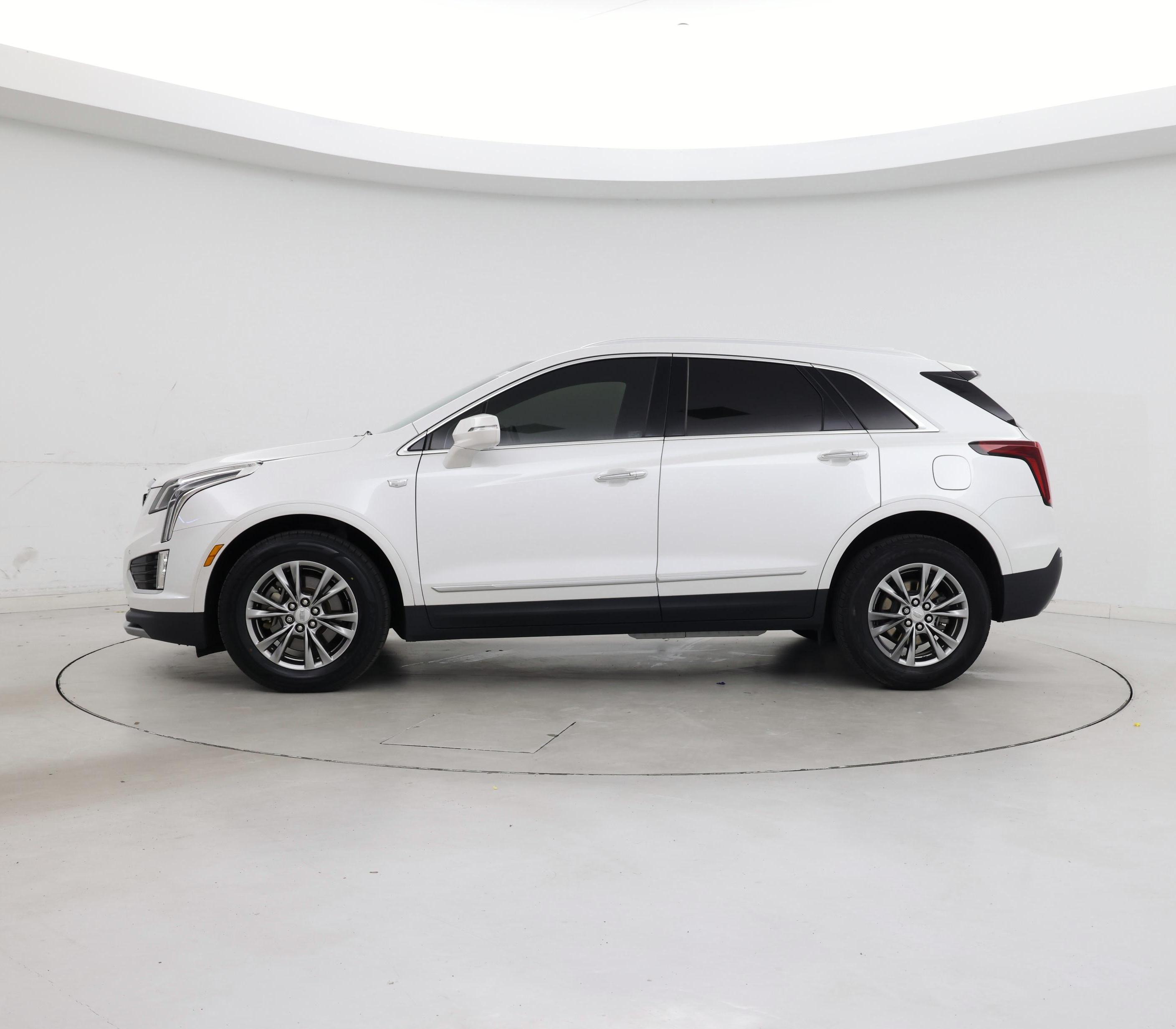 Thumbnail: 2020 Cadillac XT5 - 3