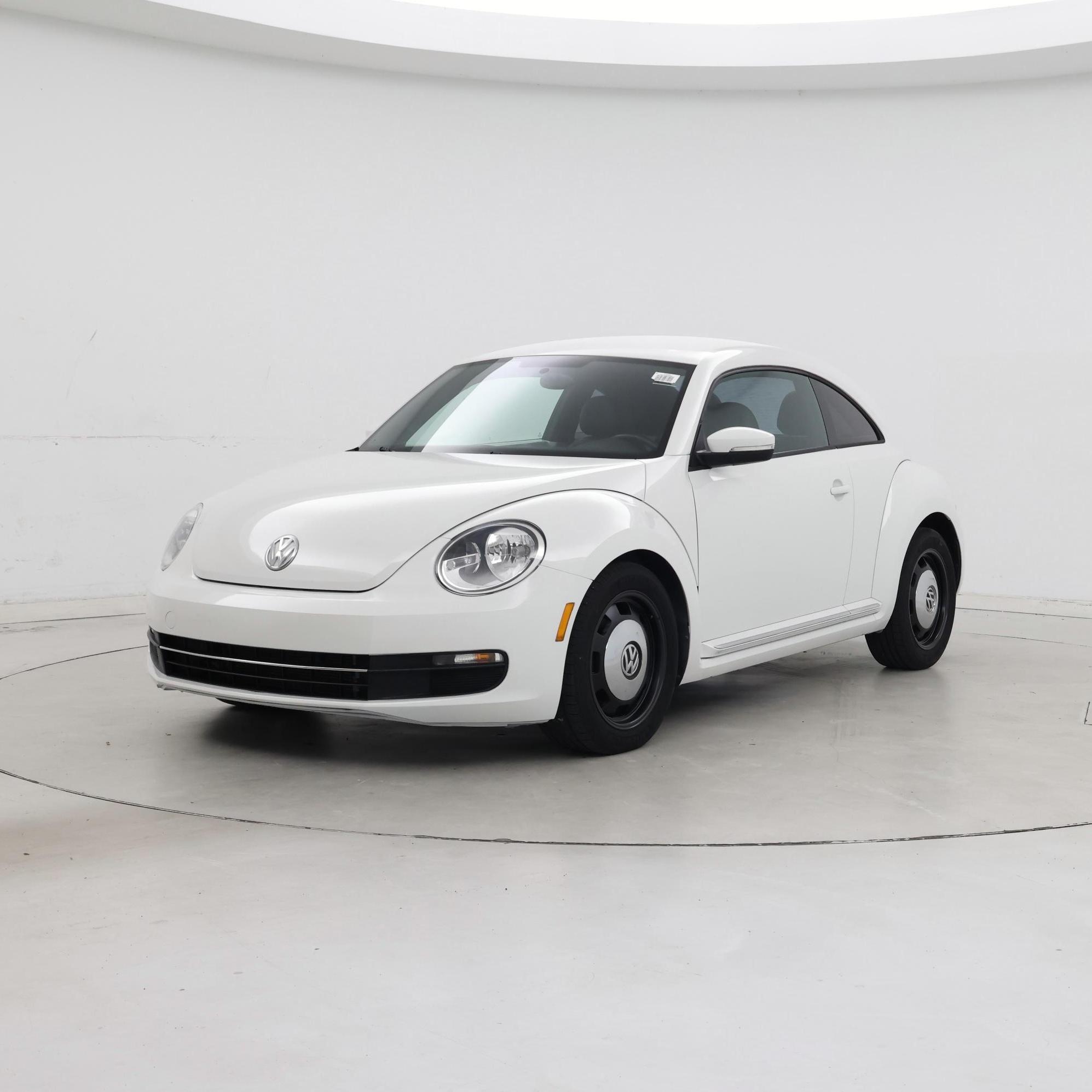 Thumbnail: 2014 Volkswagen Beetle - 4