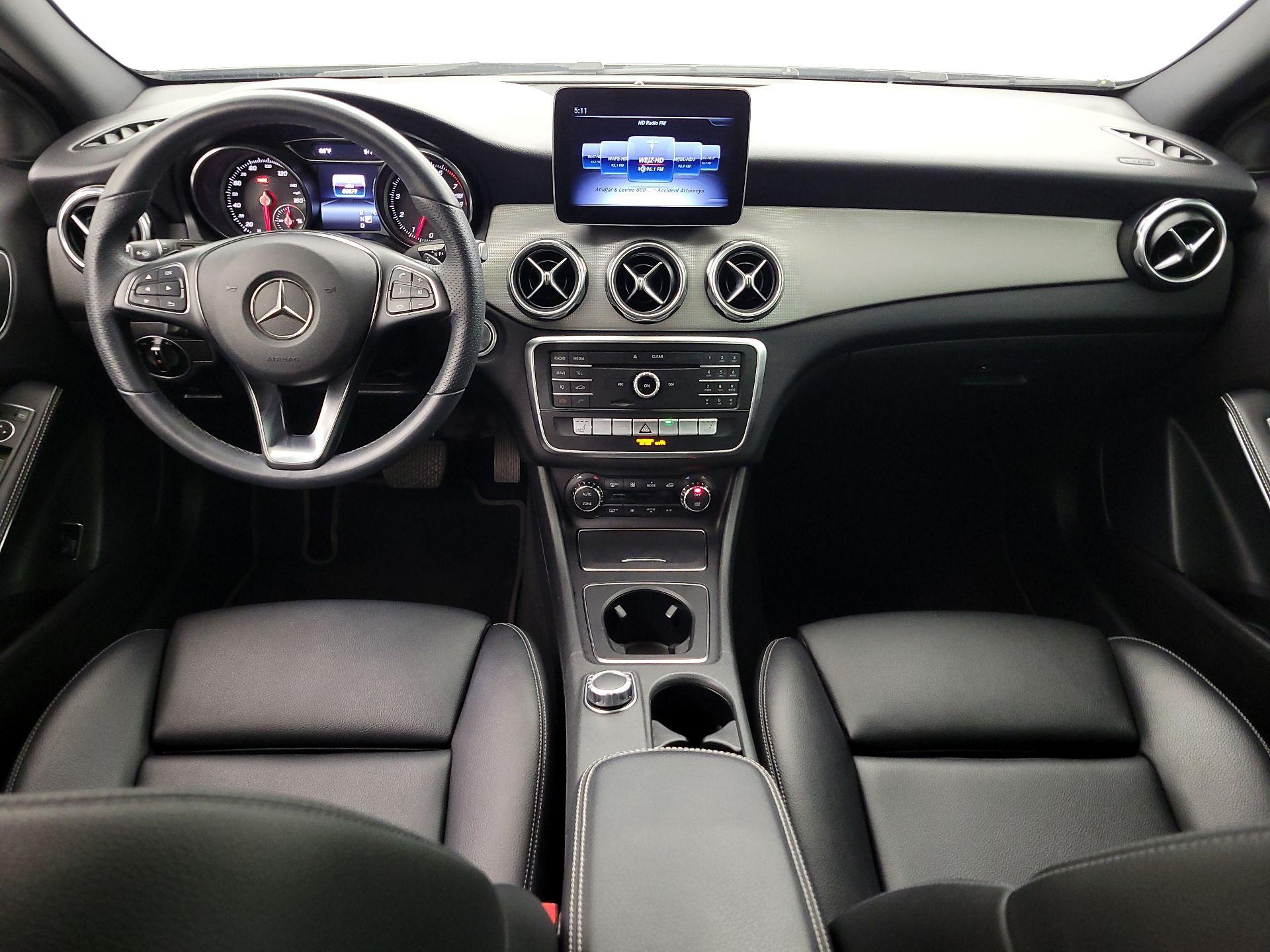 Thumbnail: 2020 Mercedes-Benz GLA - 9
