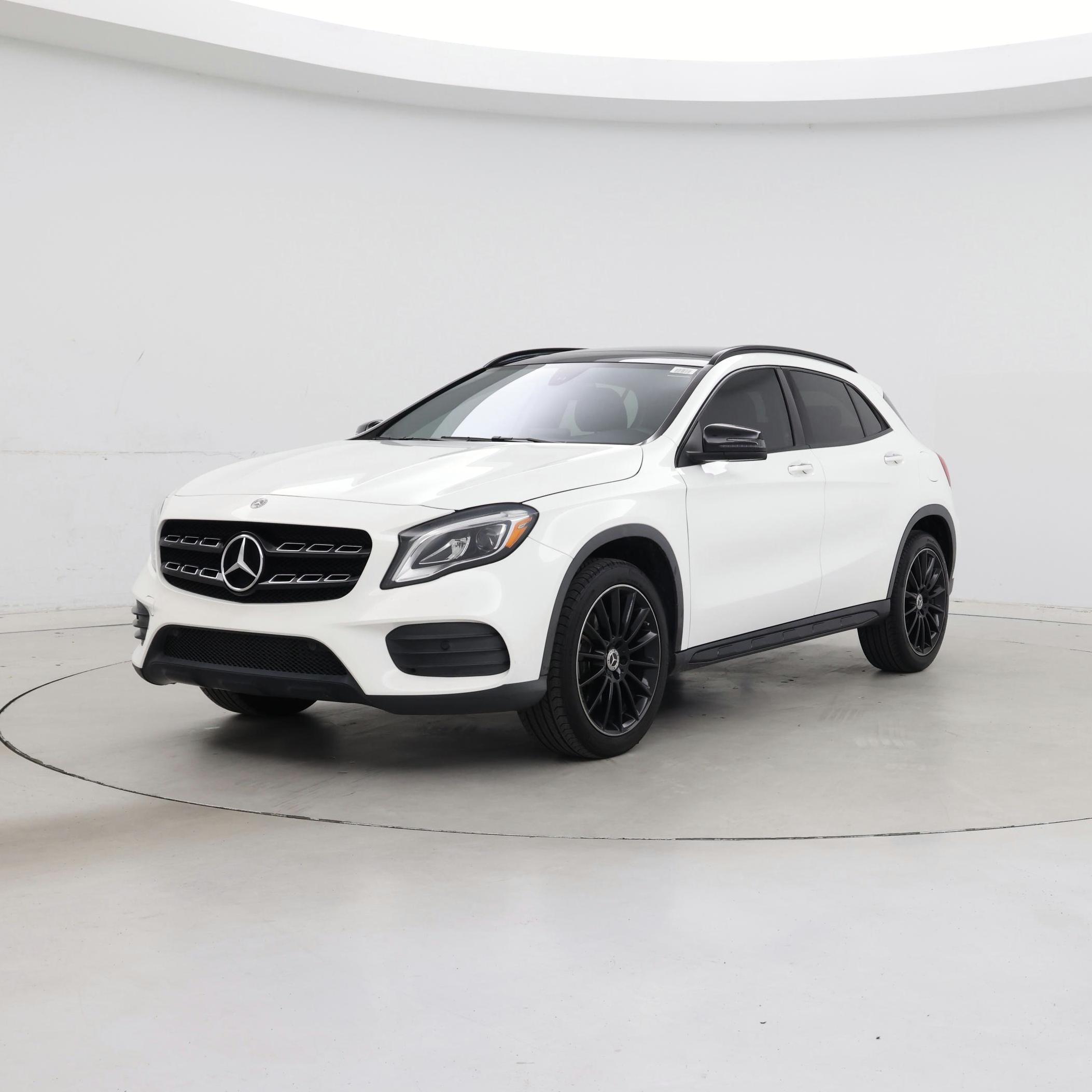 Thumbnail: 2020 Mercedes-Benz GLA - 4
