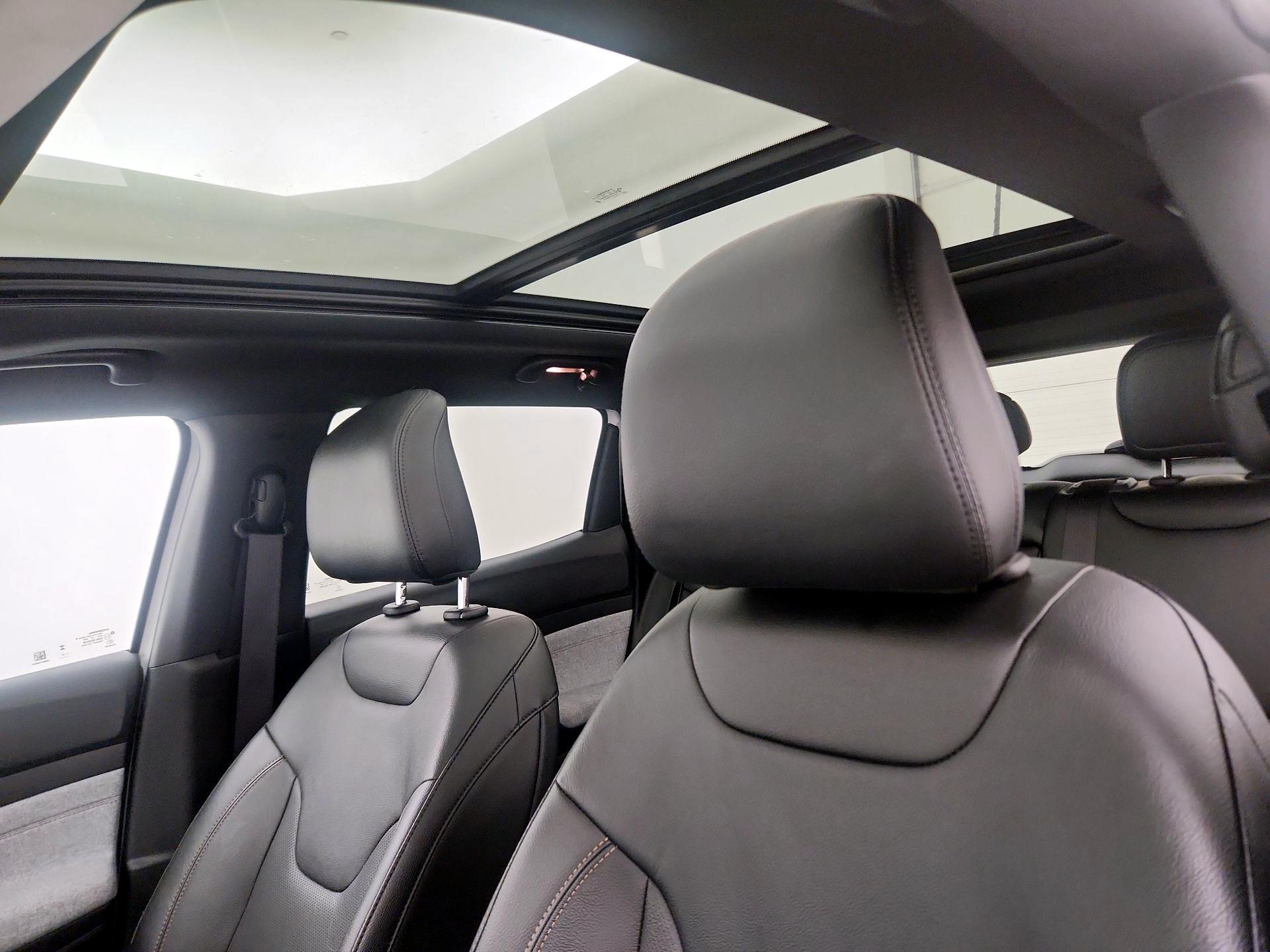 Thumbnail: 2023 Jeep Compass - 19