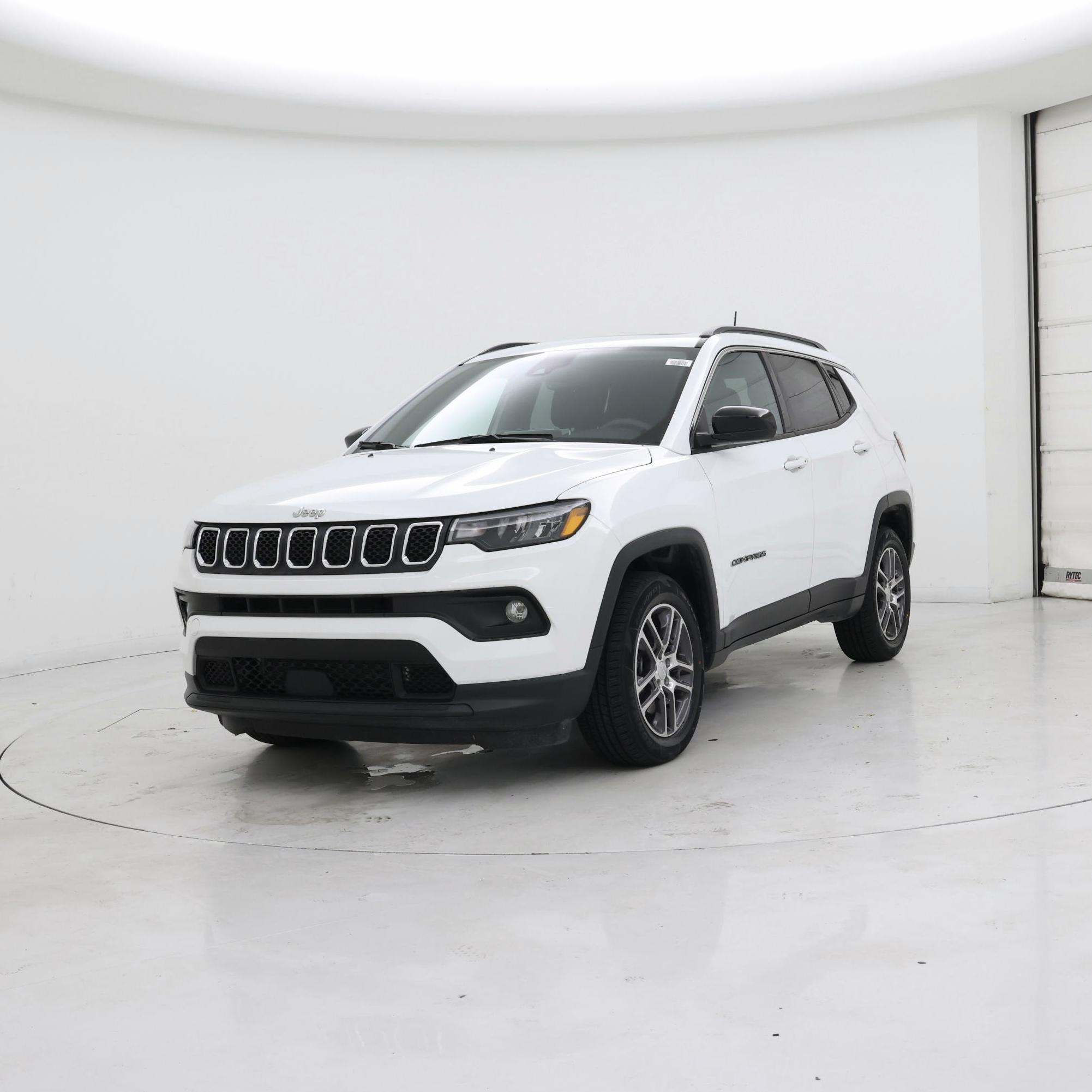 Thumbnail: 2023 Jeep Compass - 4