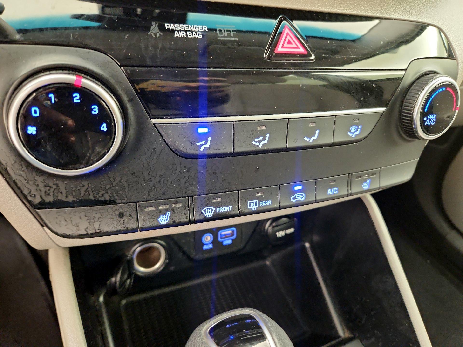 Thumbnail: 2020 Hyundai Tucson - 16