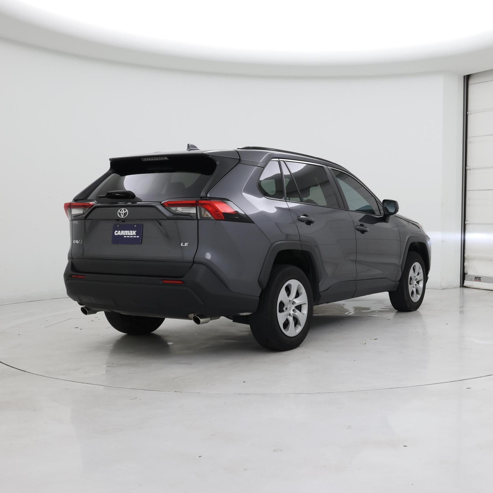 Thumbnail: 2021 Toyota RAV4 - 8