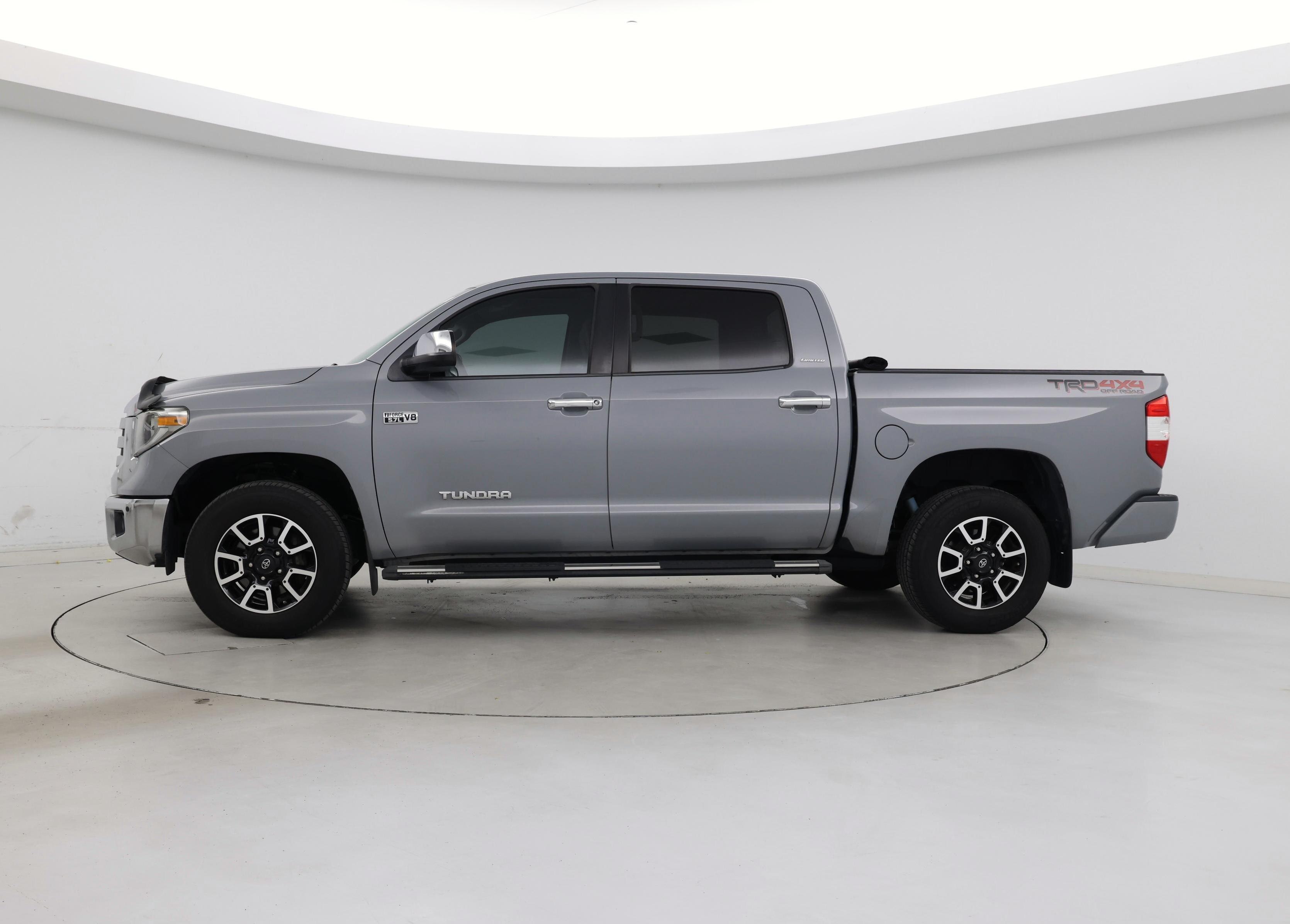 Thumbnail: 2018 Toyota Tundra - 3