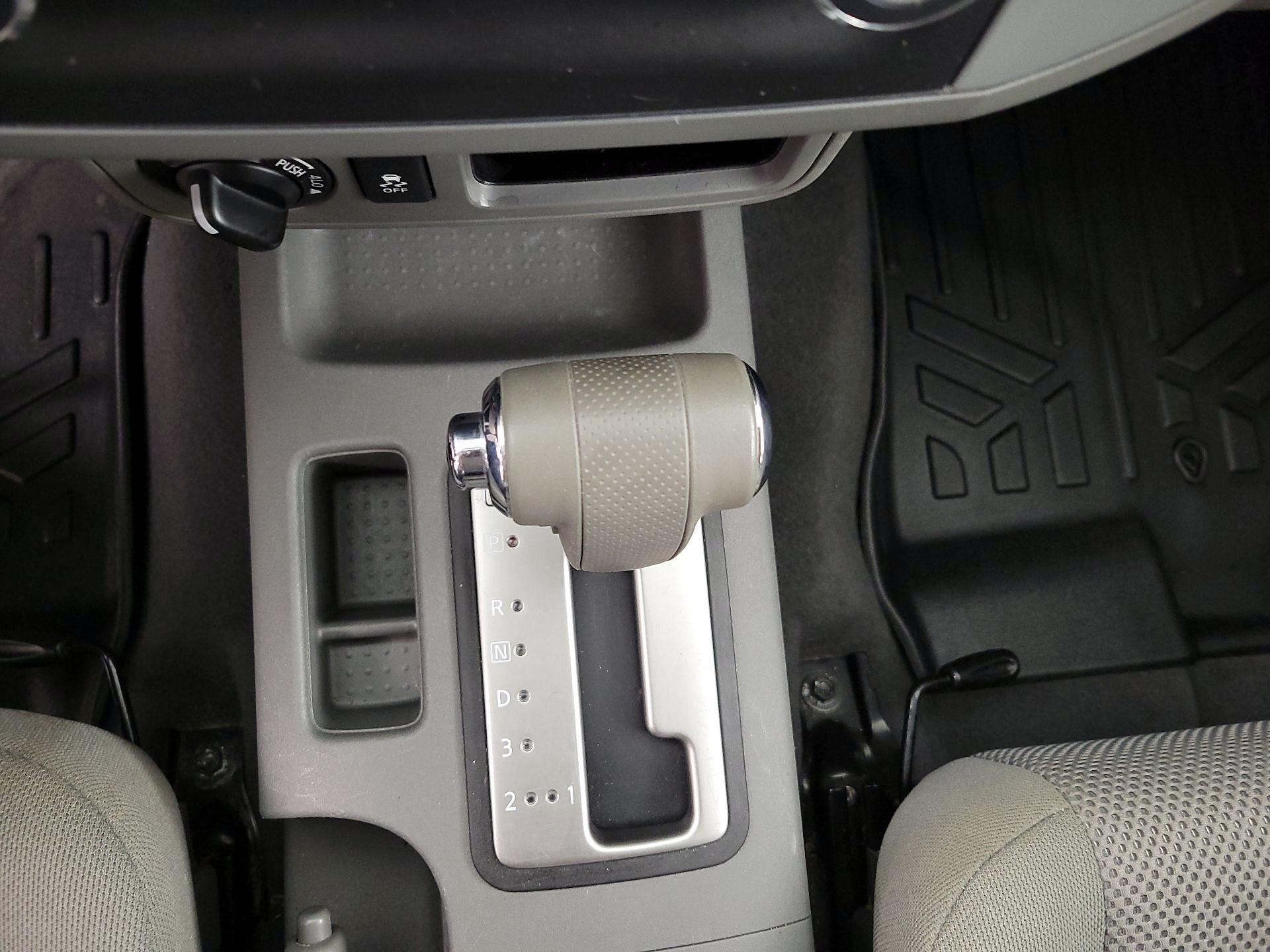 Thumbnail: 2019 Nissan Frontier - 17