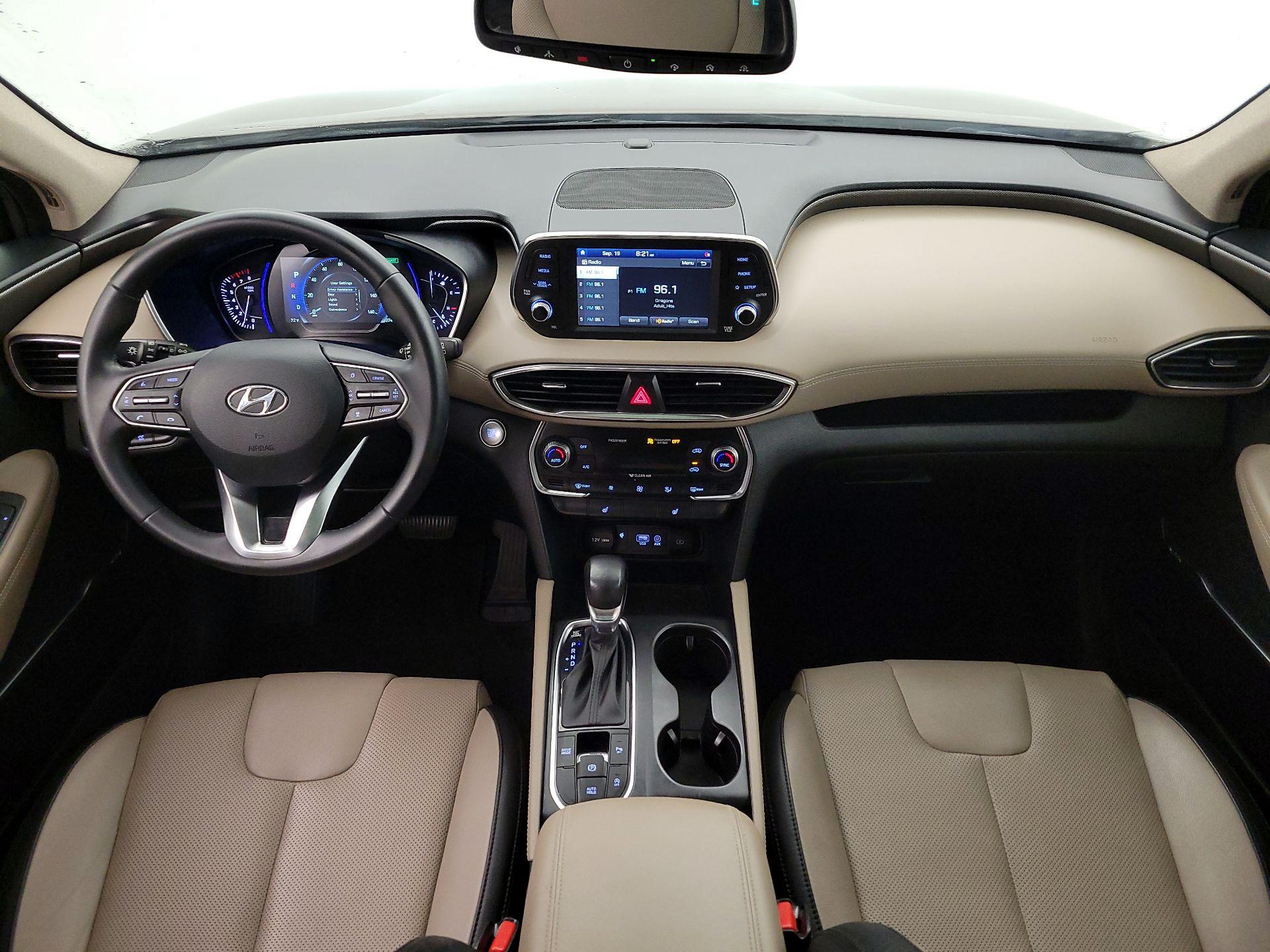 Thumbnail: 2020 Hyundai Santa Fe - 9