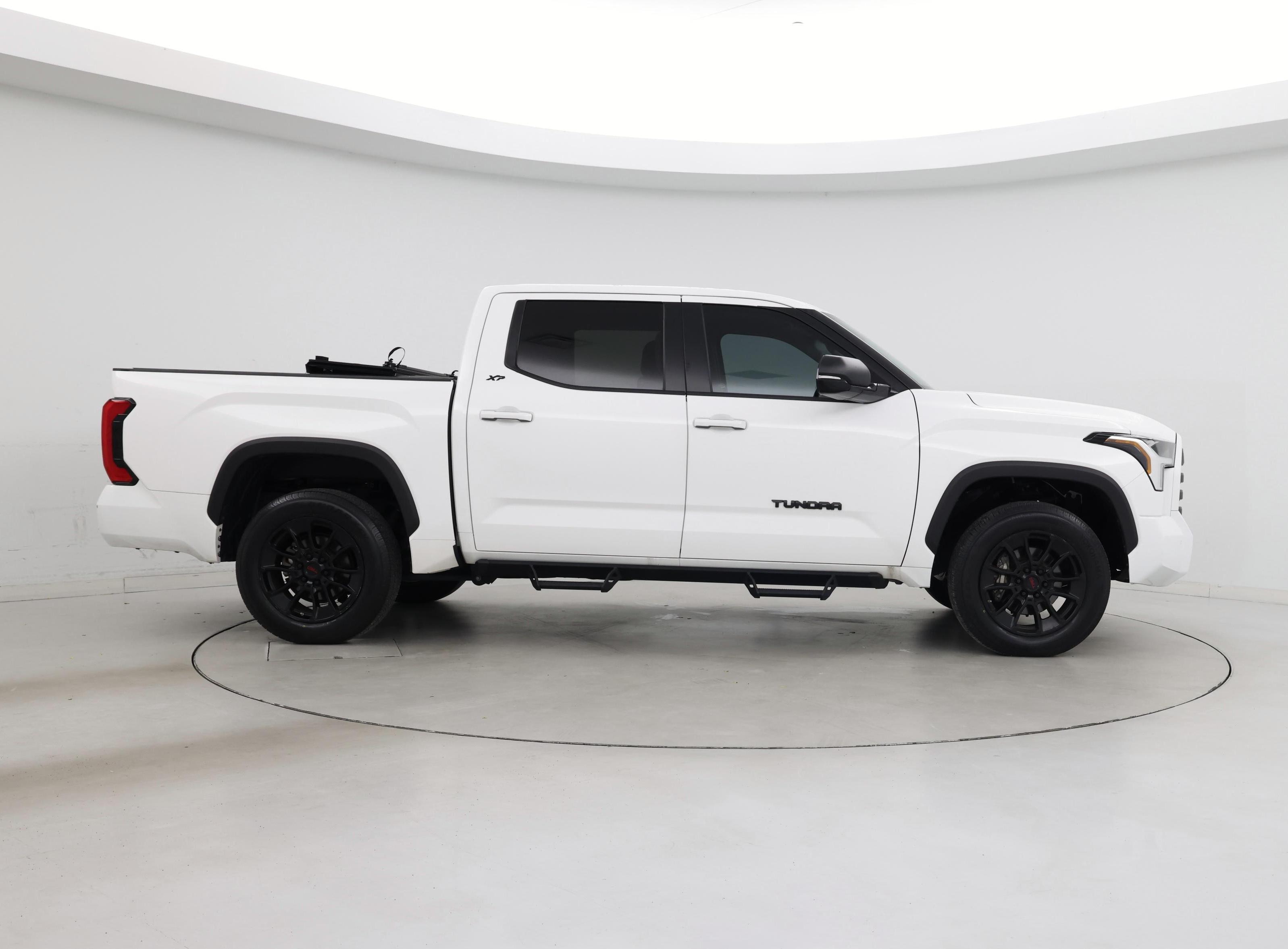 Thumbnail: 2024 Toyota Tundra - 7