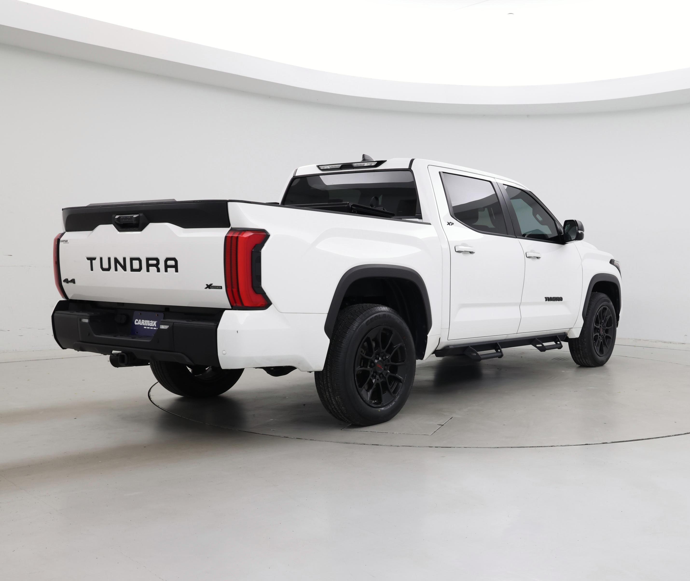 Thumbnail: 2024 Toyota Tundra - 8