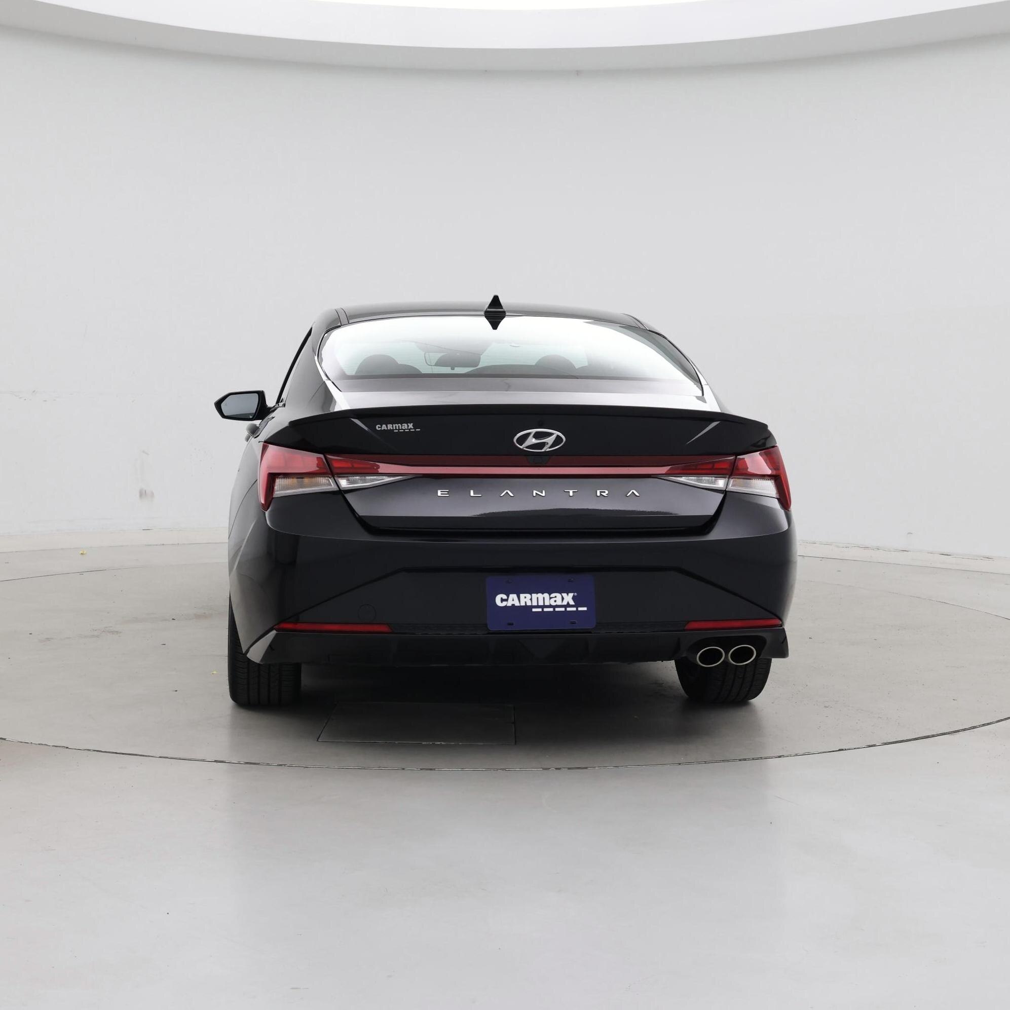 Thumbnail: 2023 Hyundai Elantra - 6