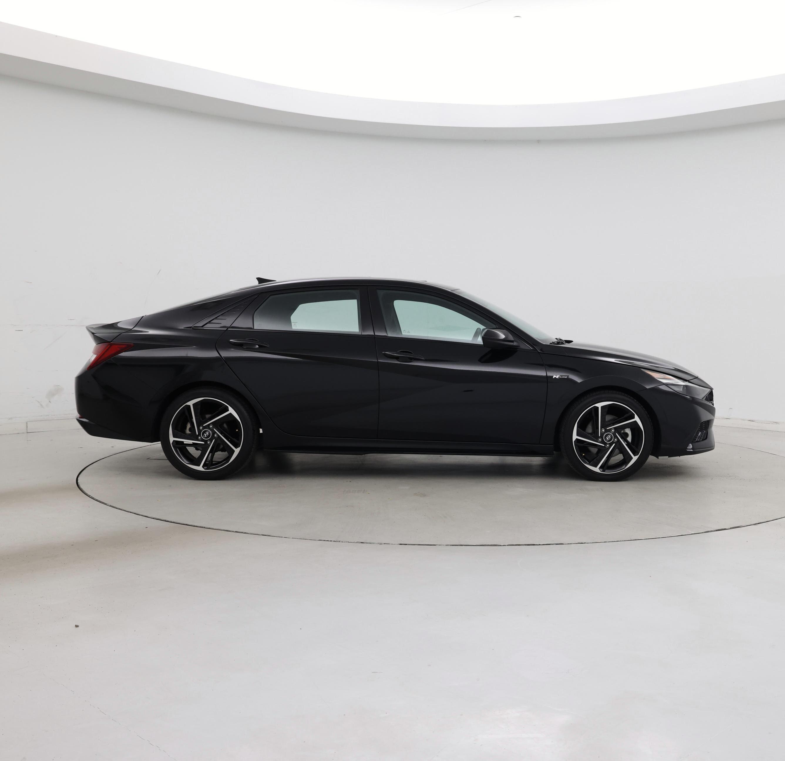 Thumbnail: 2023 Hyundai Elantra - 7