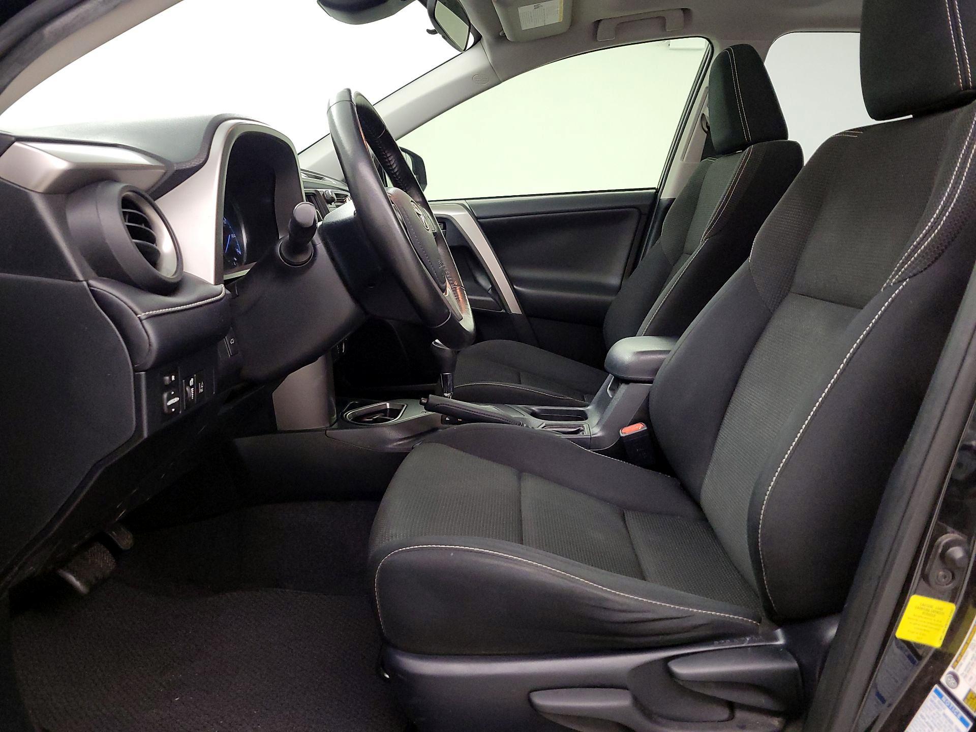Thumbnail: 2017 Toyota RAV4 - 11