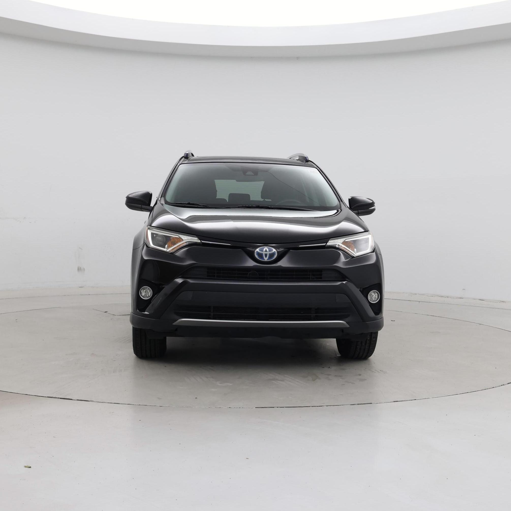 Thumbnail: 2017 Toyota RAV4 - 5
