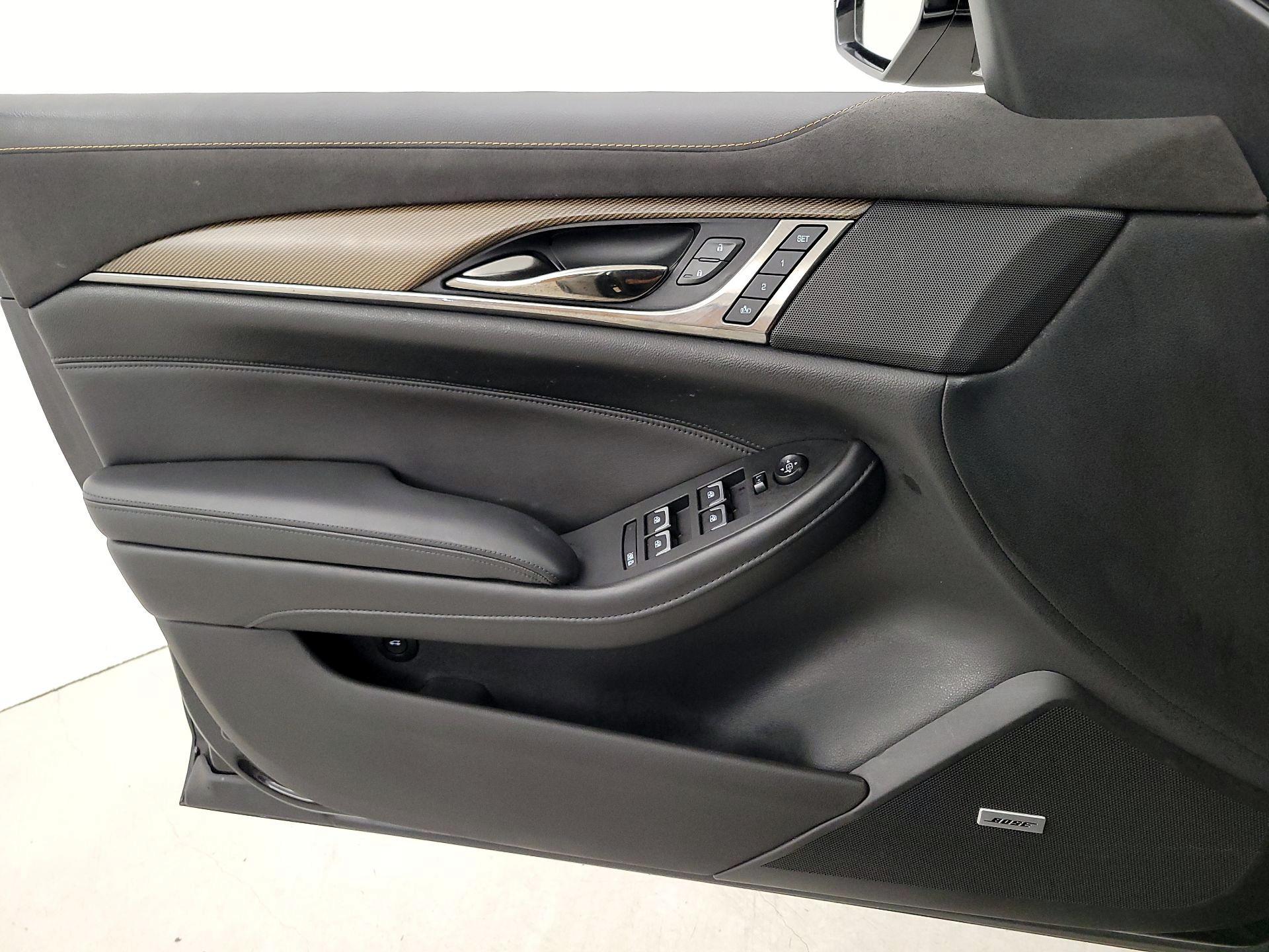 Thumbnail: 2019 Cadillac CTS - 12