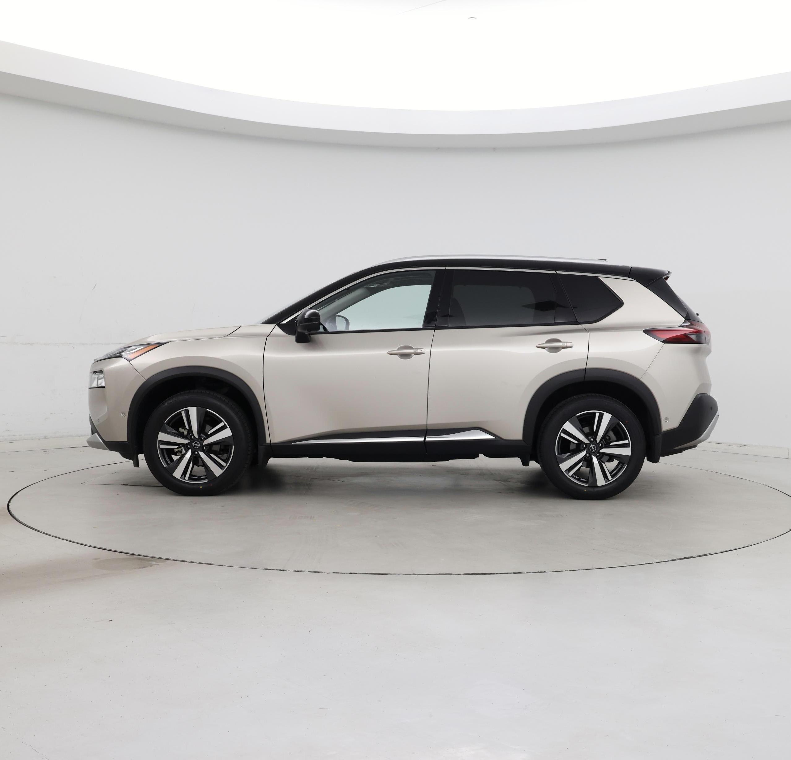 Thumbnail: 2022 Nissan Rogue - 3