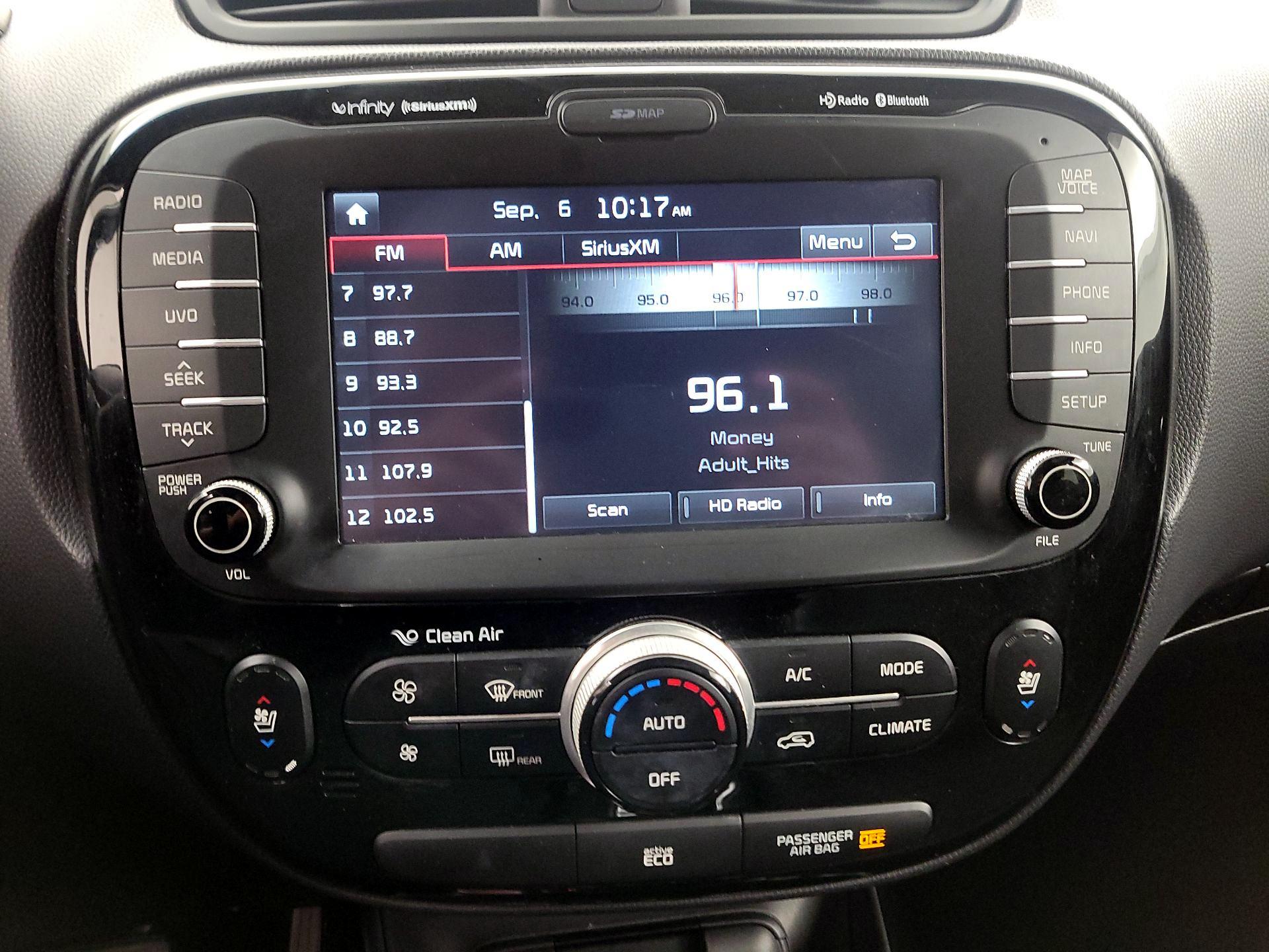 Thumbnail: 2014 Kia Soul - 16