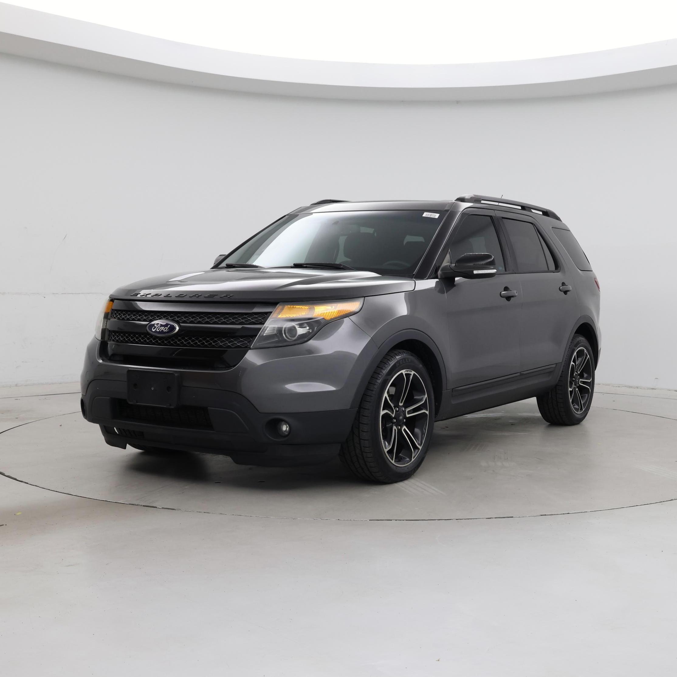 Thumbnail: 2015 Ford Explorer - 4