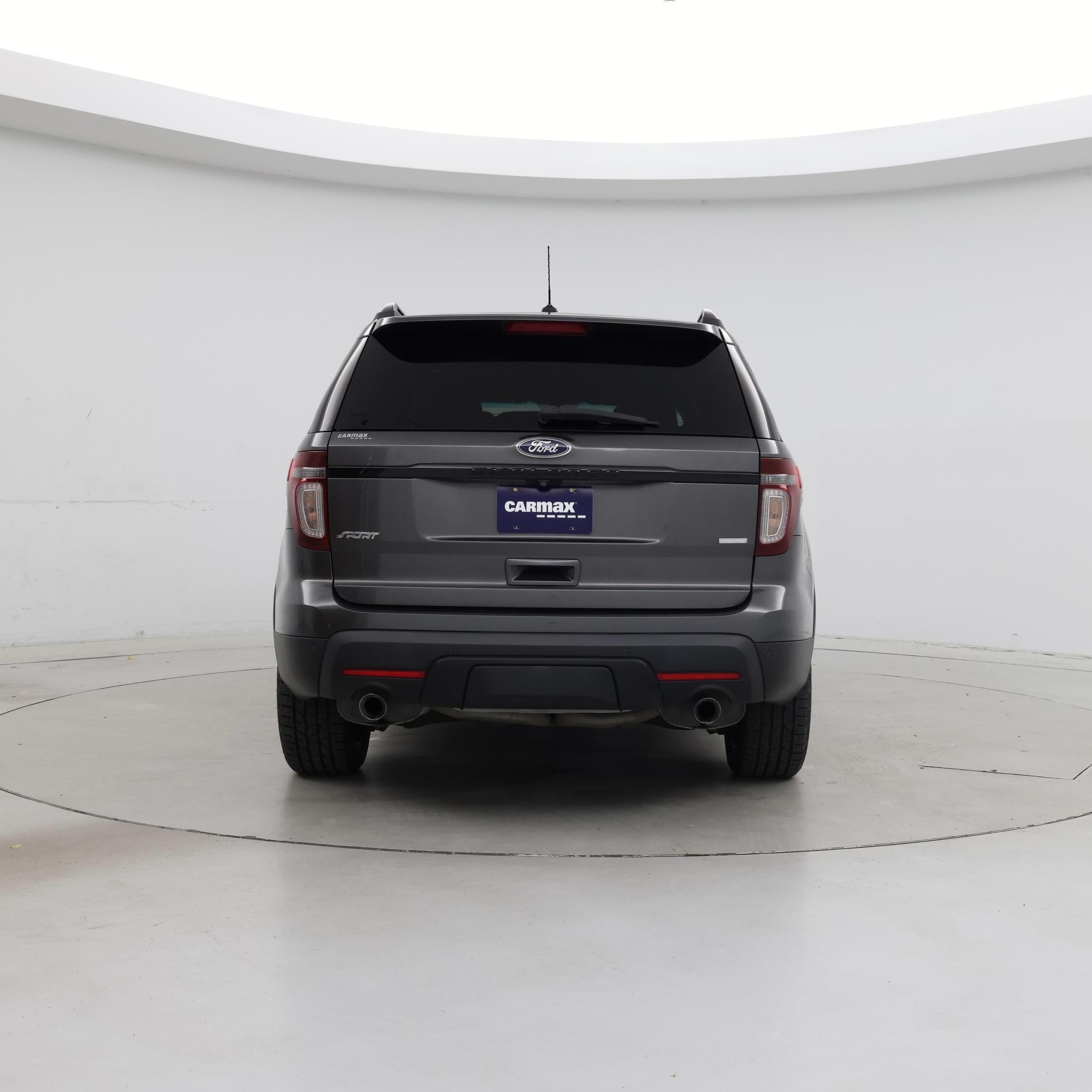 Thumbnail: 2015 Ford Explorer - 6