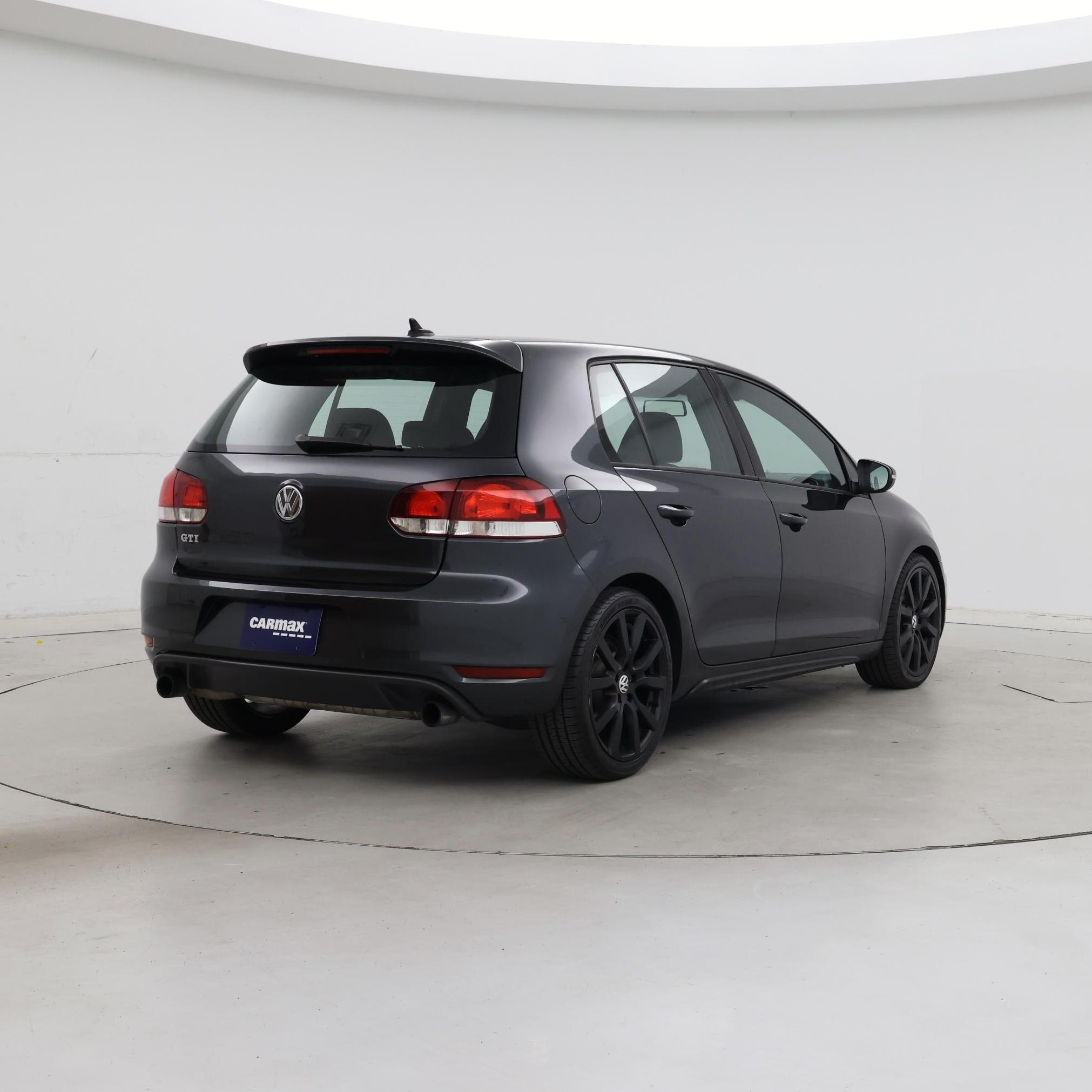 Thumbnail: 2014 Volkswagen Golf - 8