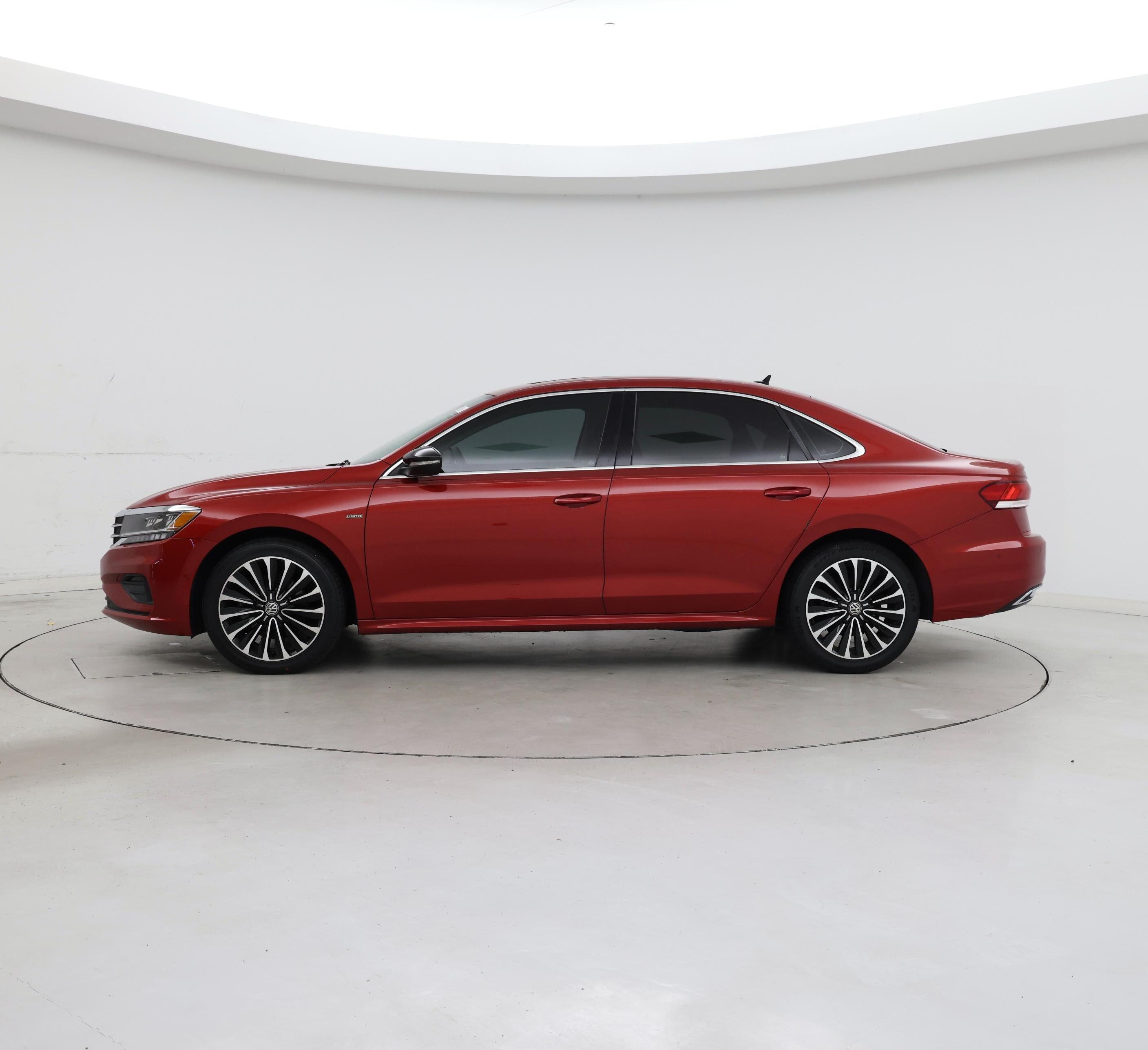Thumbnail: 2022 Volkswagen Passat - 3