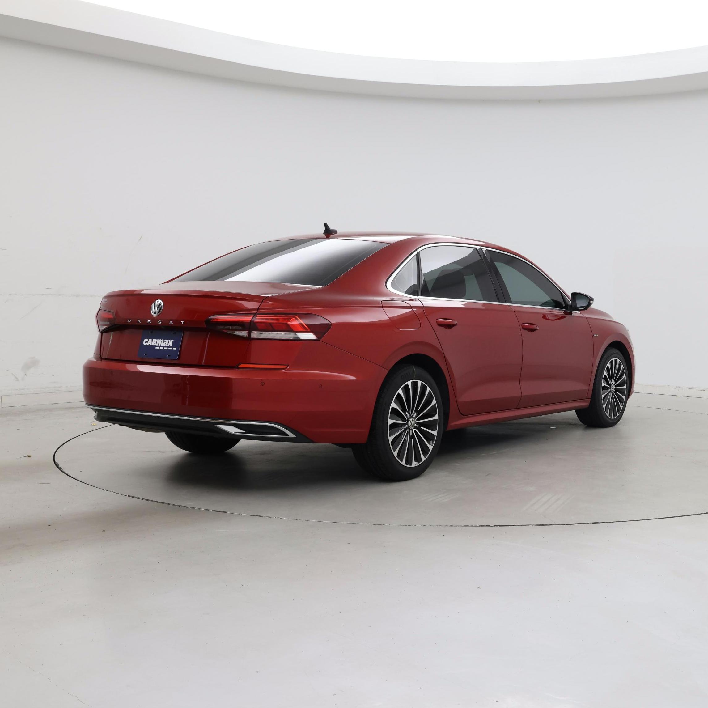 Thumbnail: 2022 Volkswagen Passat - 8