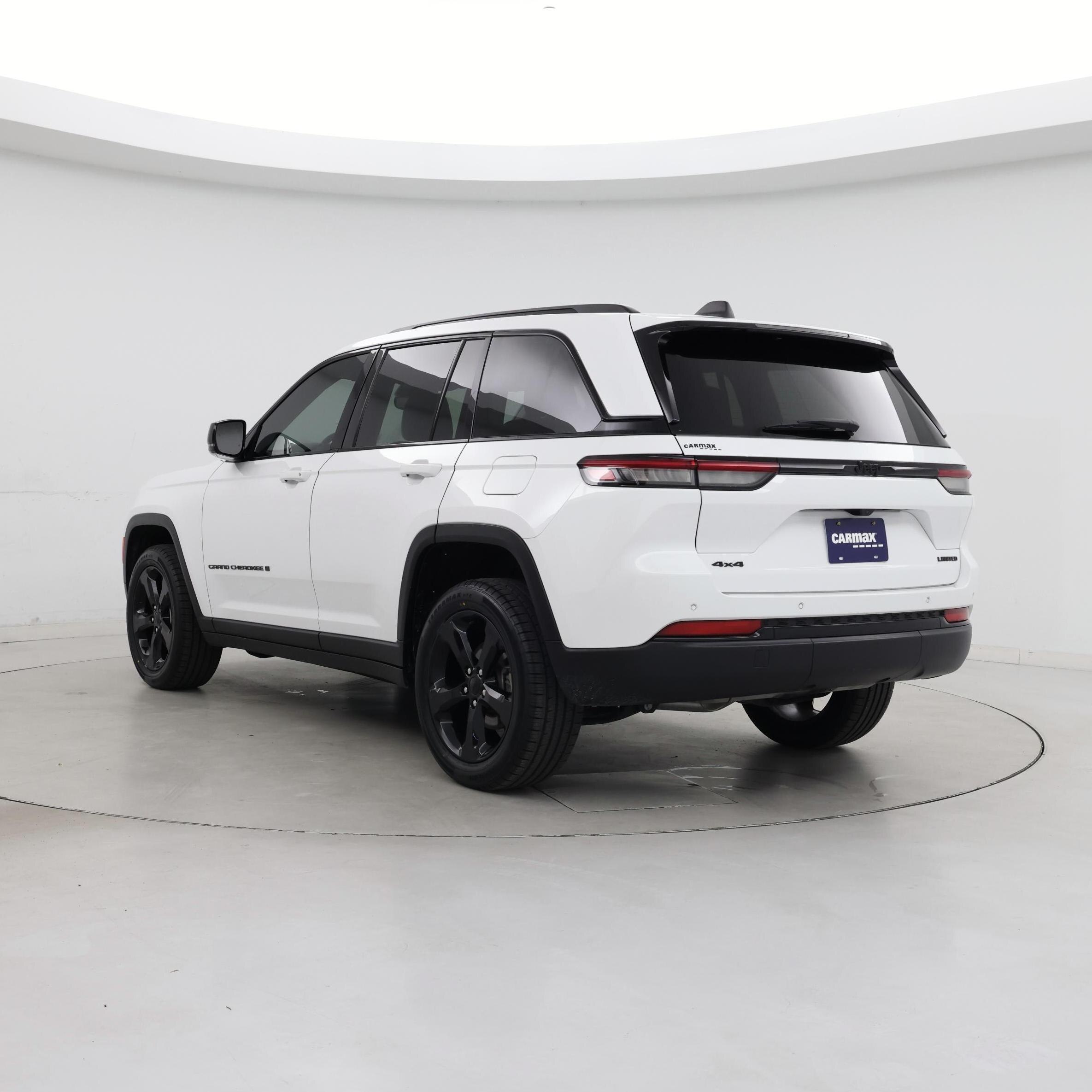 Thumbnail: 2023 Jeep Grand Cherokee - 2