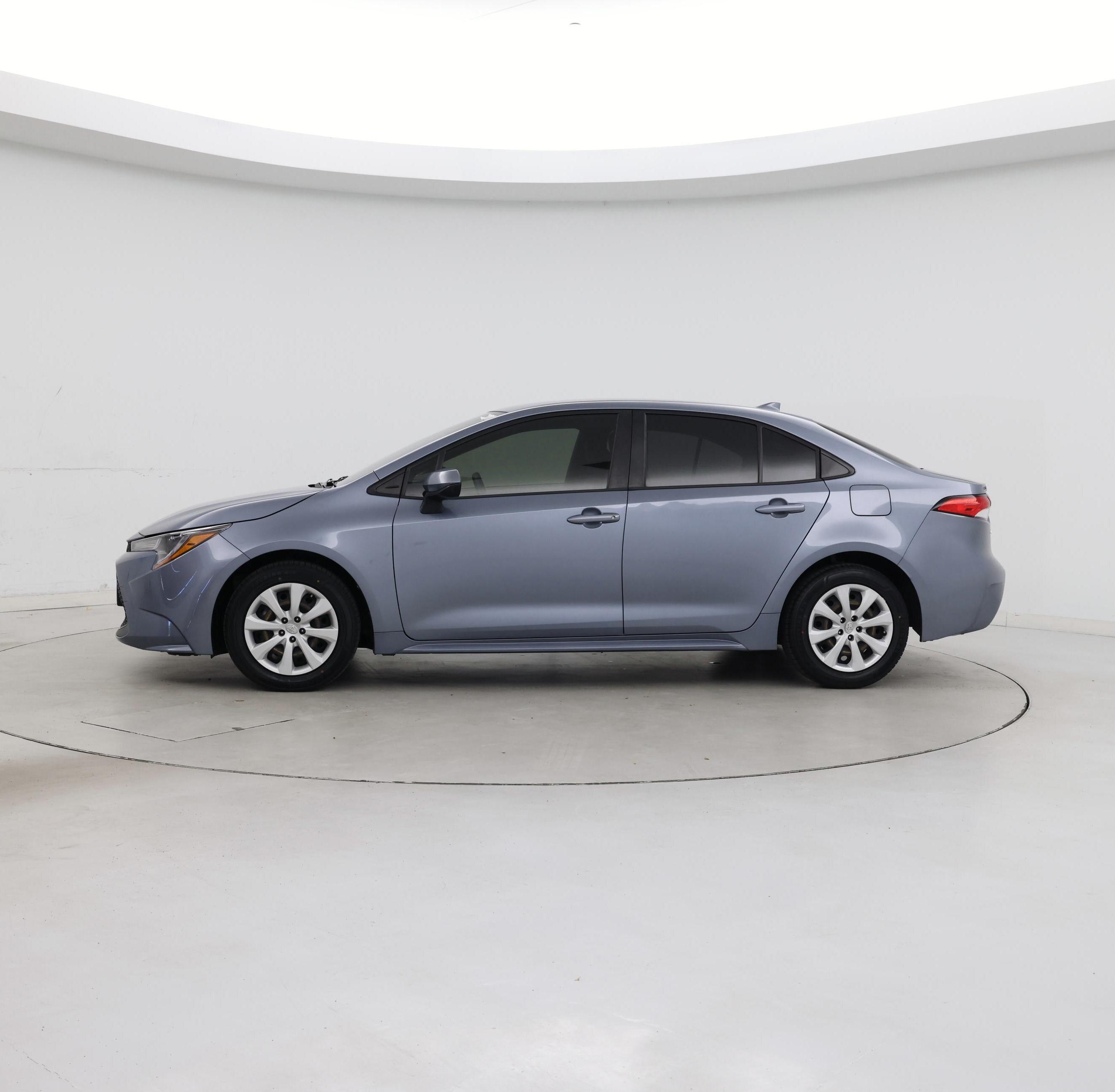 Thumbnail: 2021 Toyota Corolla - 3