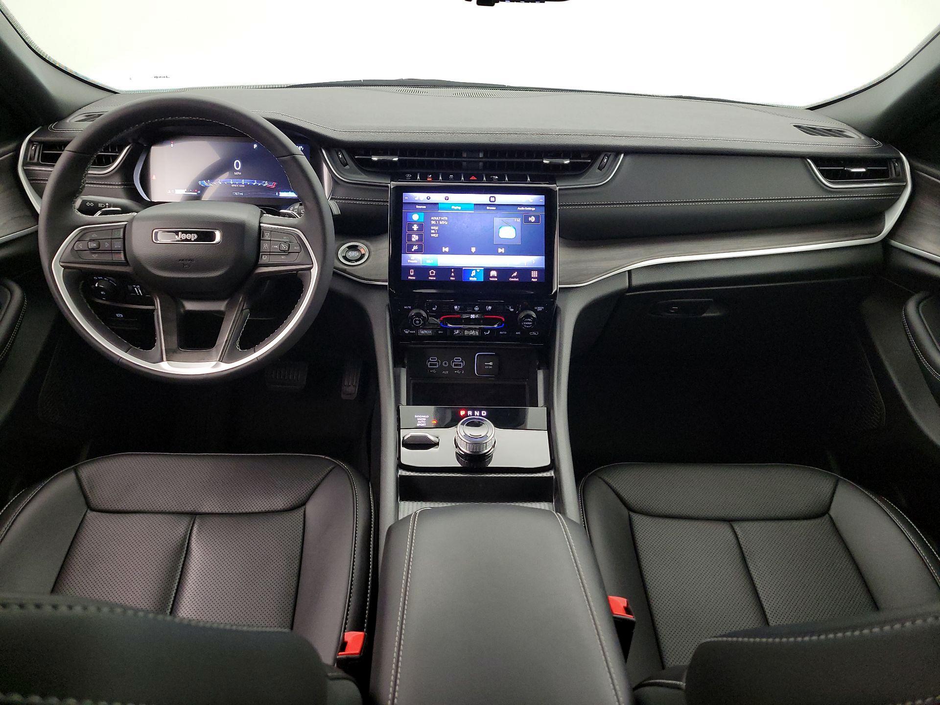 Thumbnail: 2025 Jeep Grand Cherokee - 9