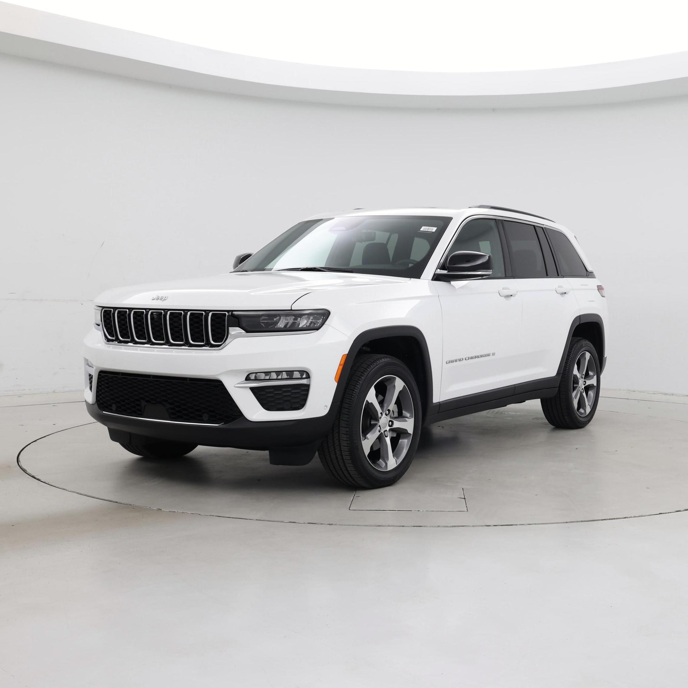 Thumbnail: 2025 Jeep Grand Cherokee - 4