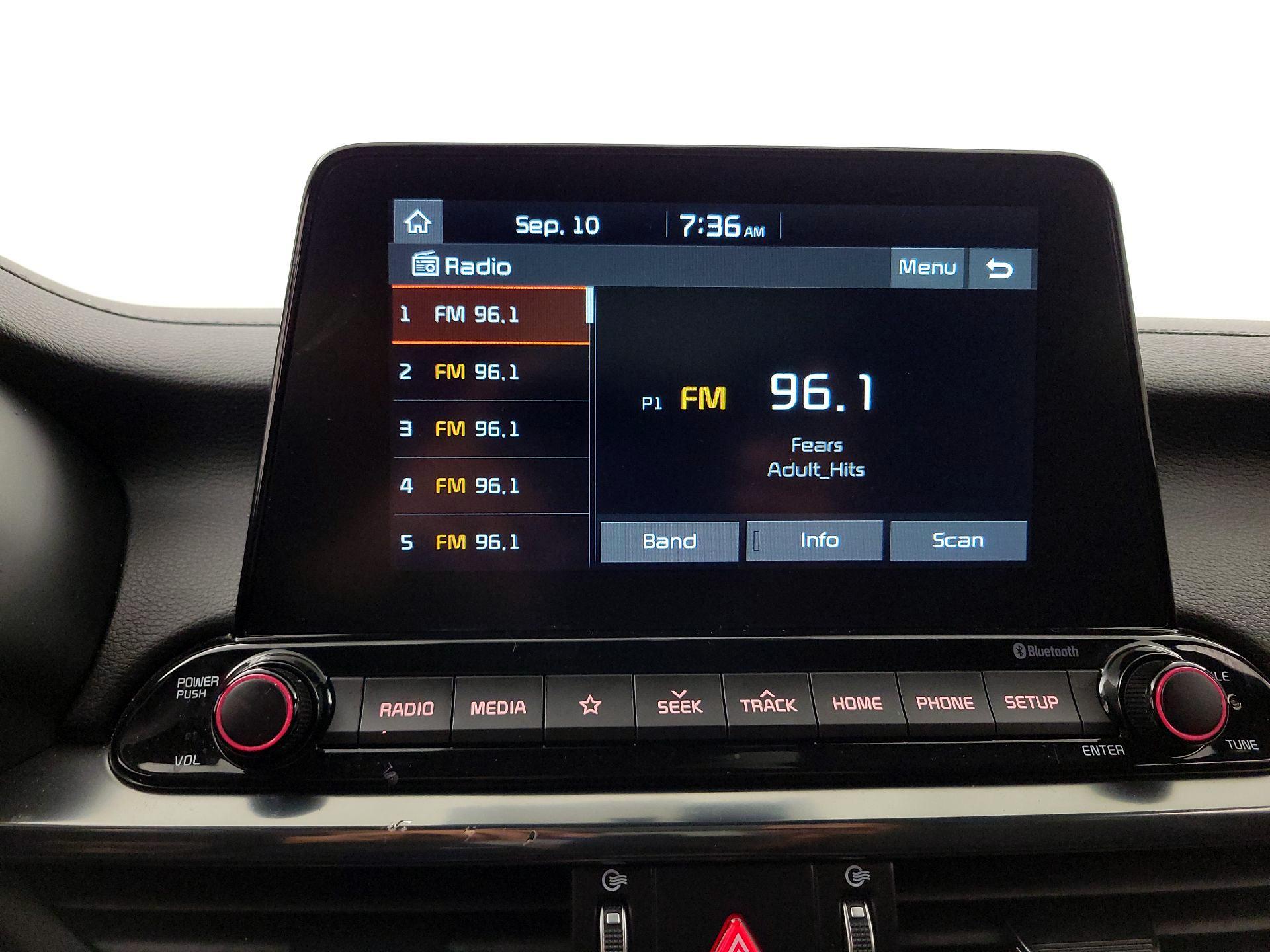 Thumbnail: 2021 Kia Forte - 15