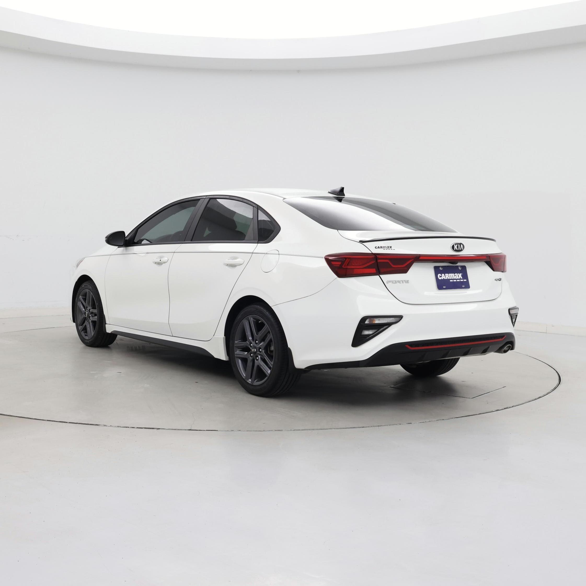 Thumbnail: 2021 Kia Forte - 2