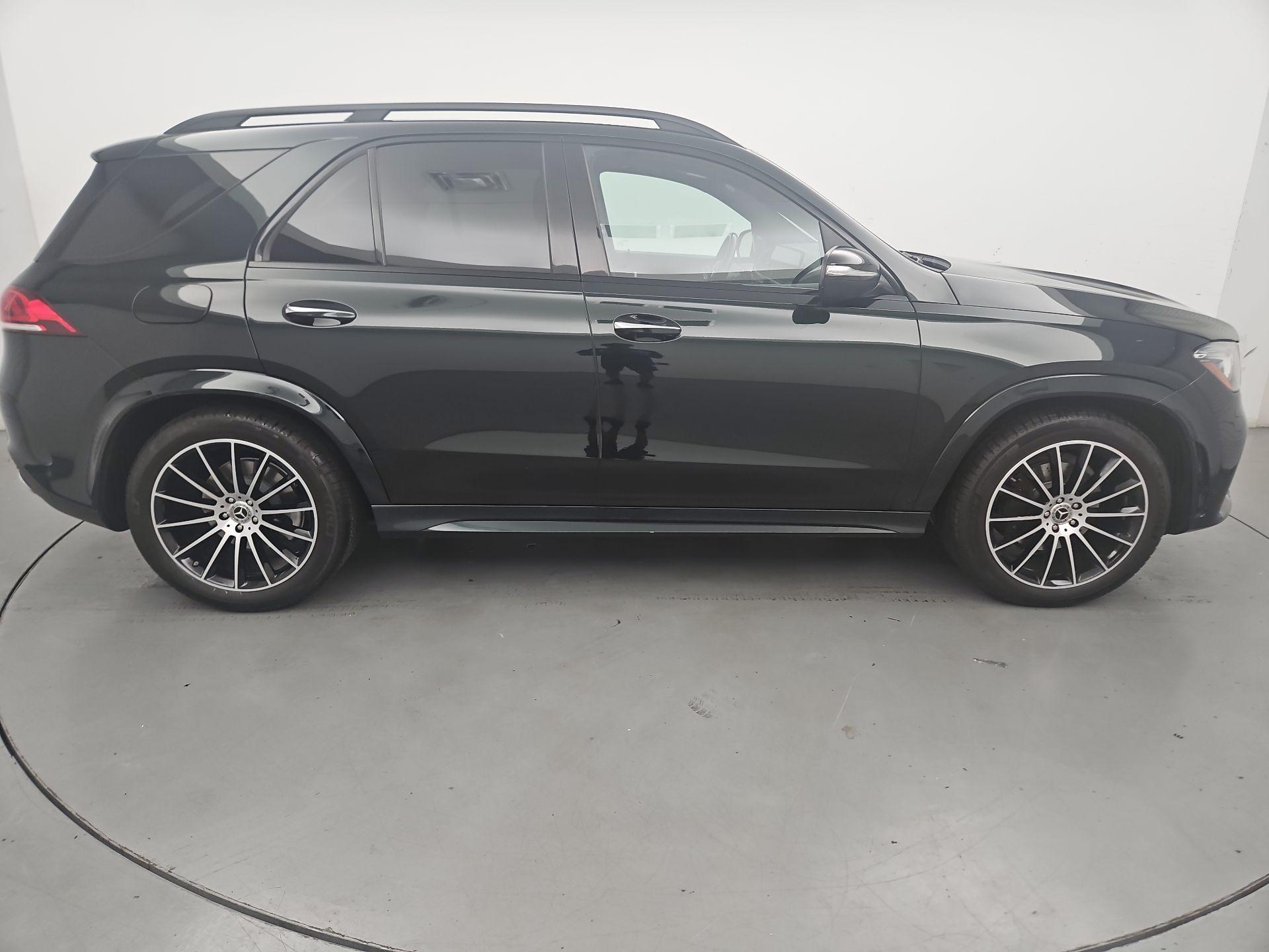 Thumbnail: 2020 Mercedes-Benz GLE - 4
