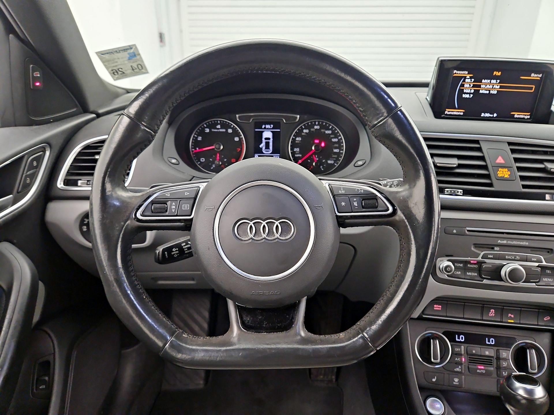 Thumbnail: 2018 Audi Q3 - 10